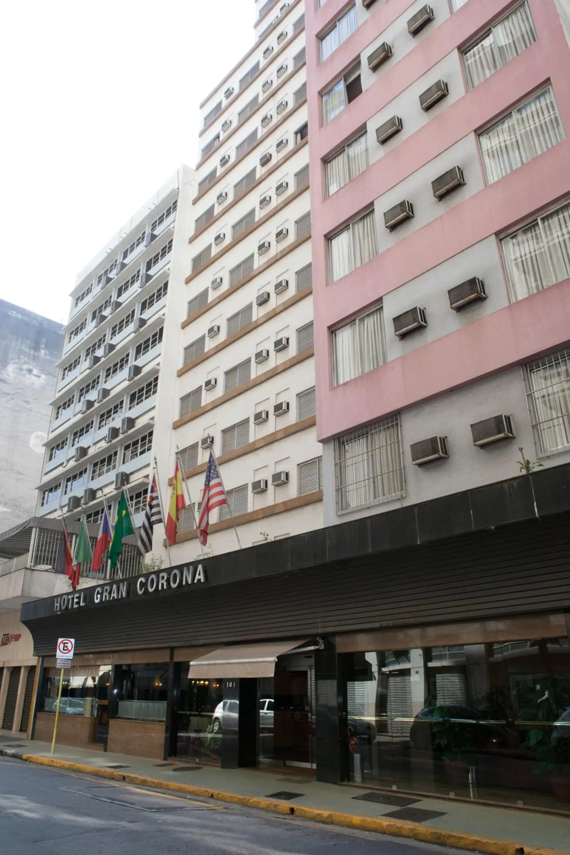 Facade/Entrance in Hotel Gran Corona