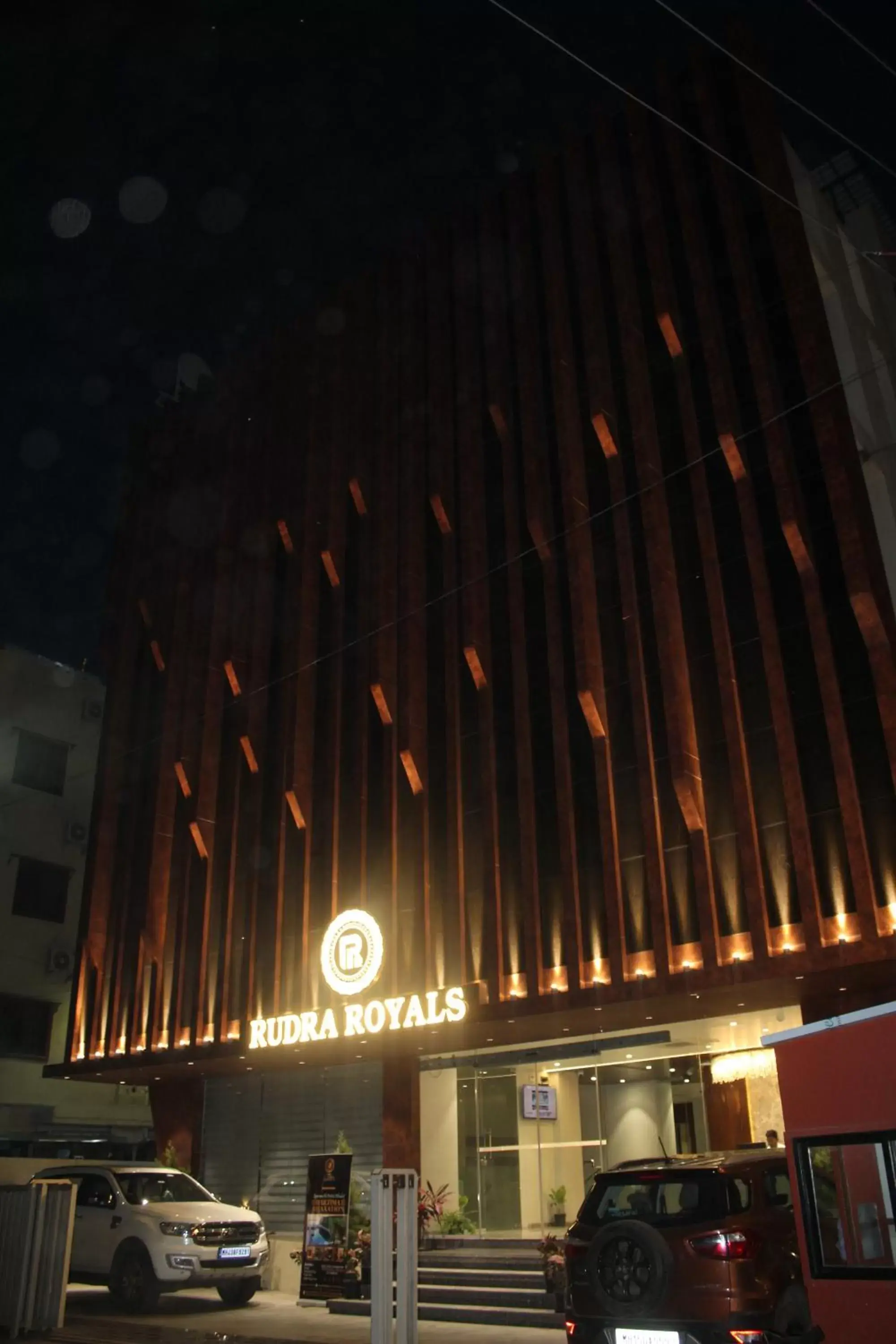 Property building in Hotel Rudra Royals Property building in Hotel Rudra Royals
