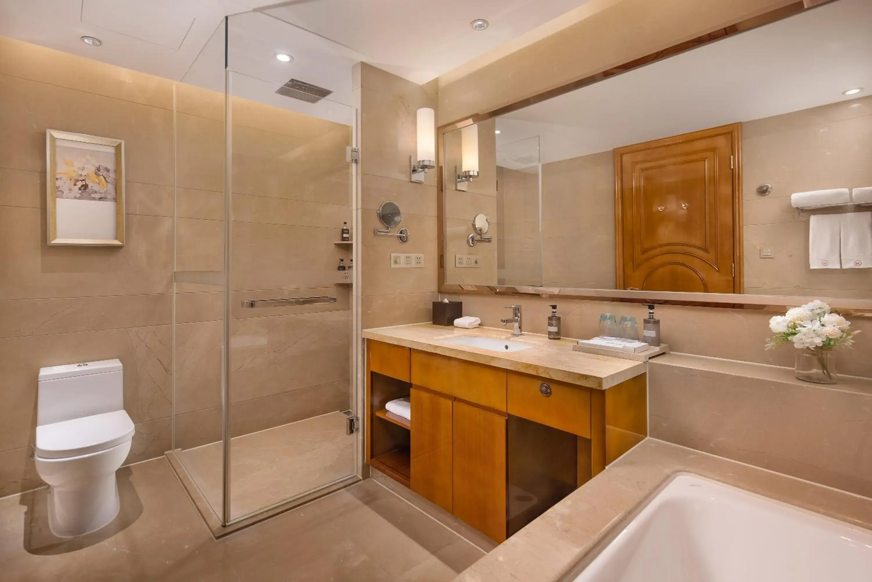 Toilet, Bathroom in WorldHotel Grand Jiaxing Hunan