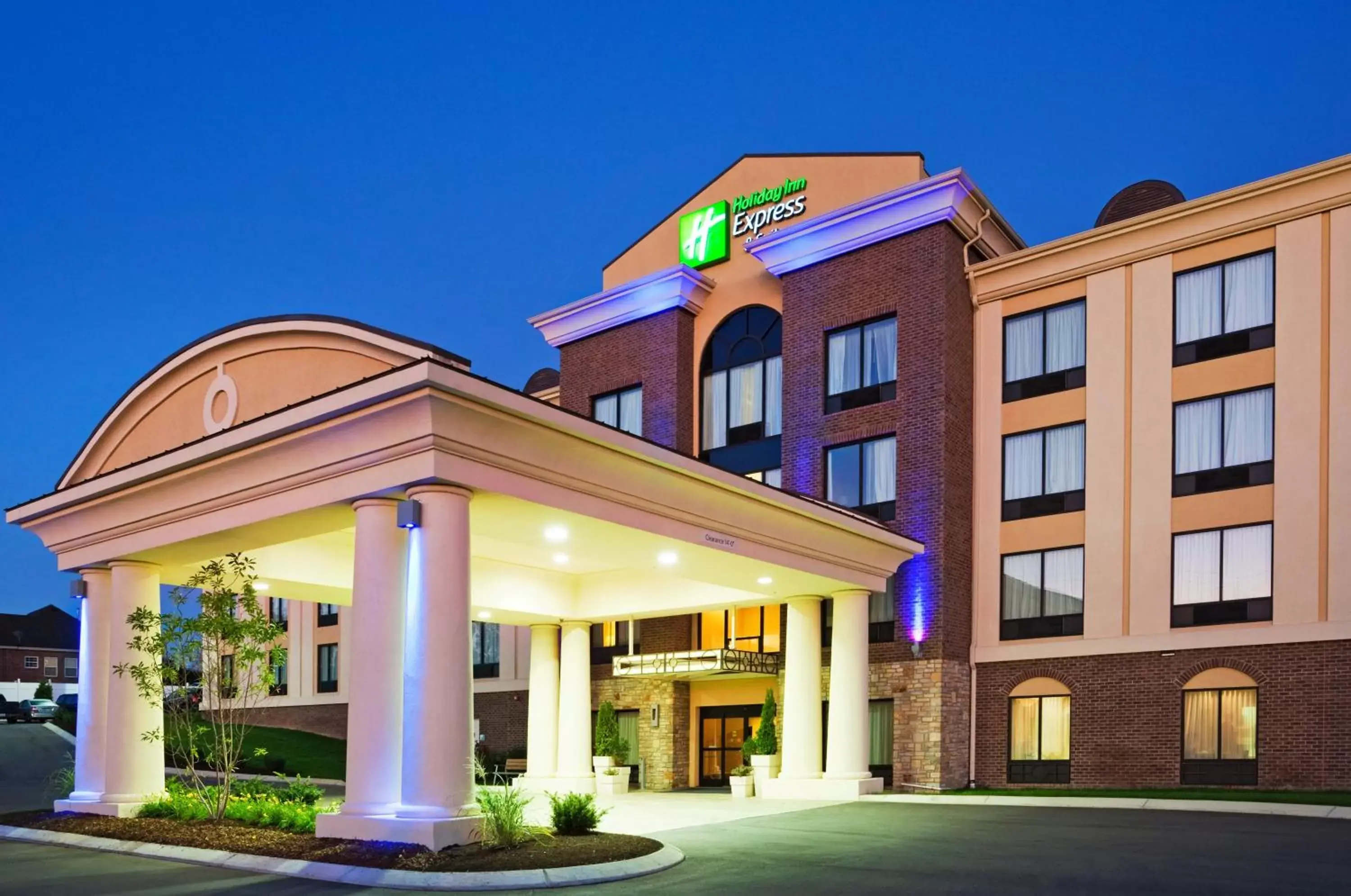 Property Building in Holiday Inn Express Hotel & Suites Smyrna-Nashville Area, an IHG Hotel