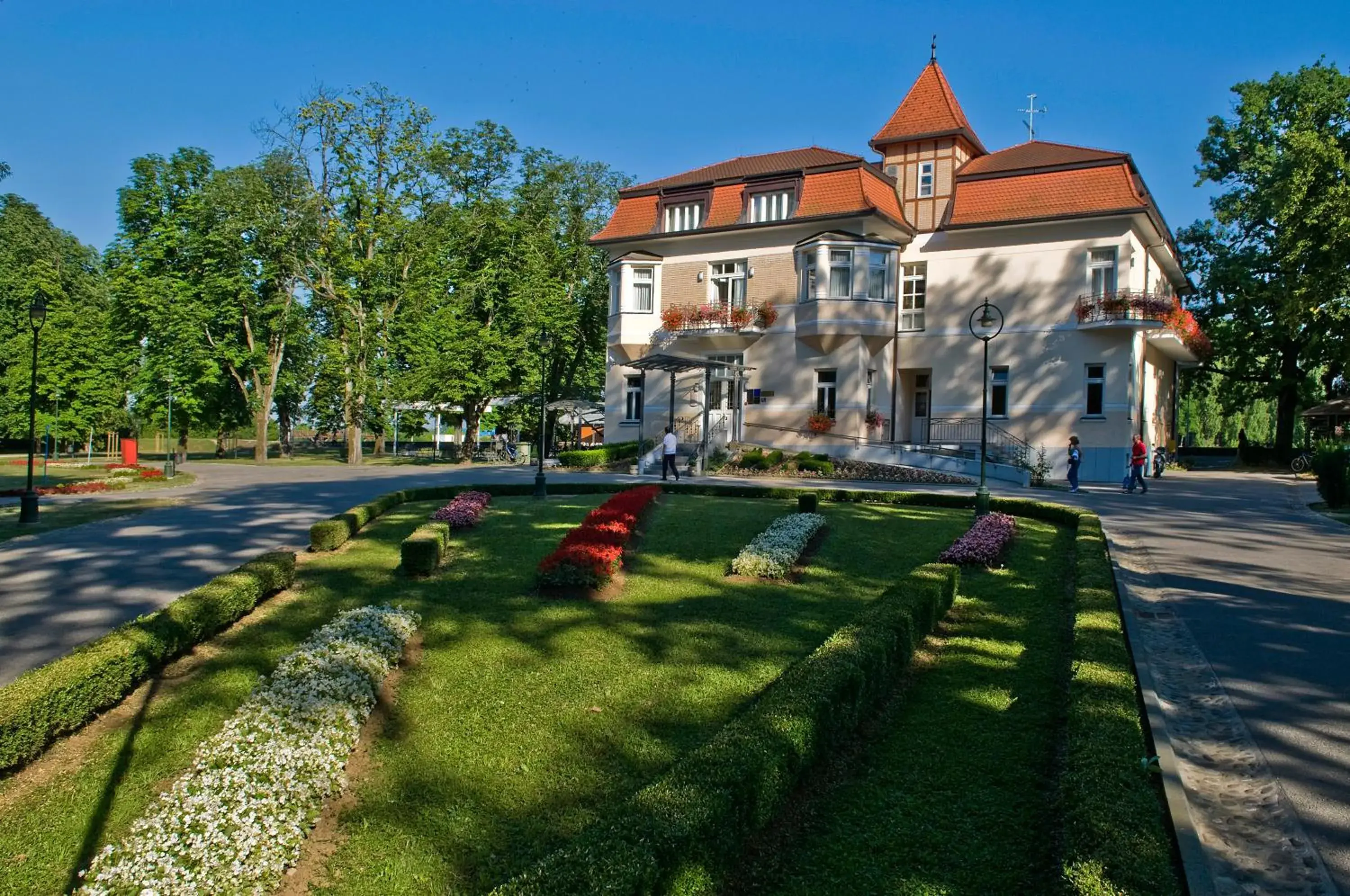 Facade/entrance, Property Building in Boutique Hotel Korana Srakovcic