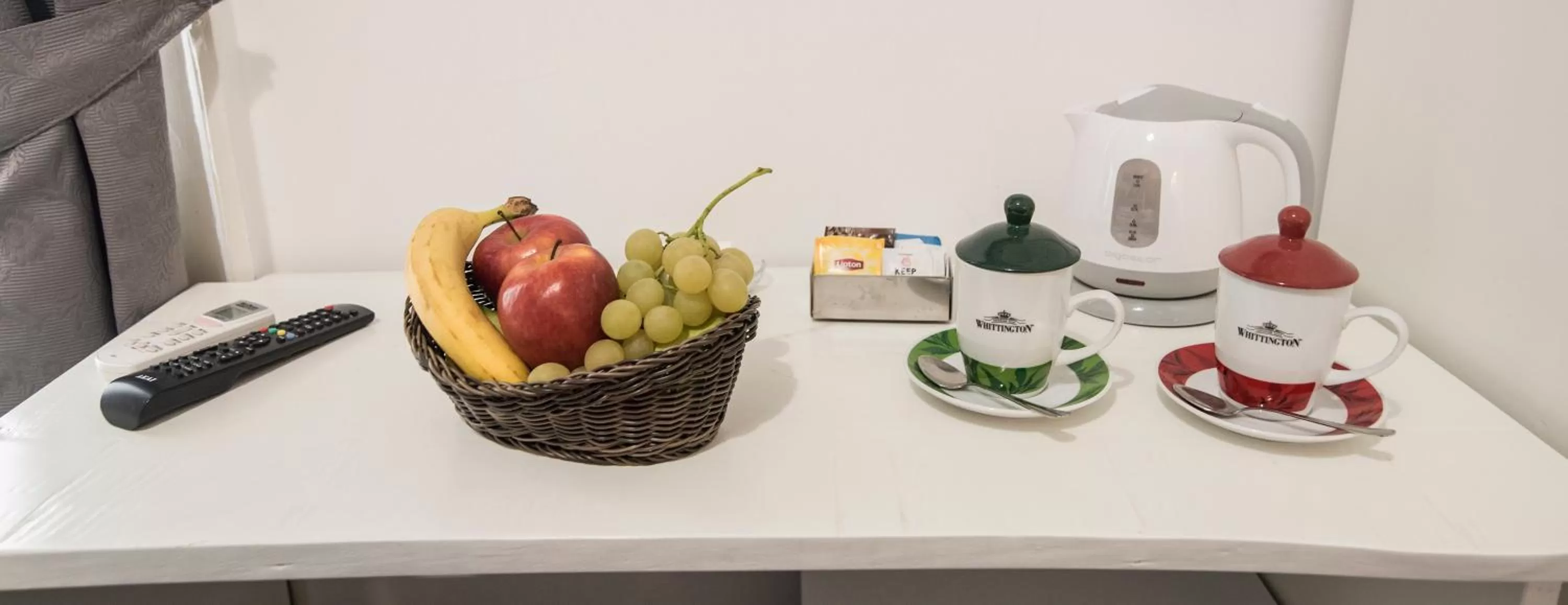 Decorative detail in B&B Solimena