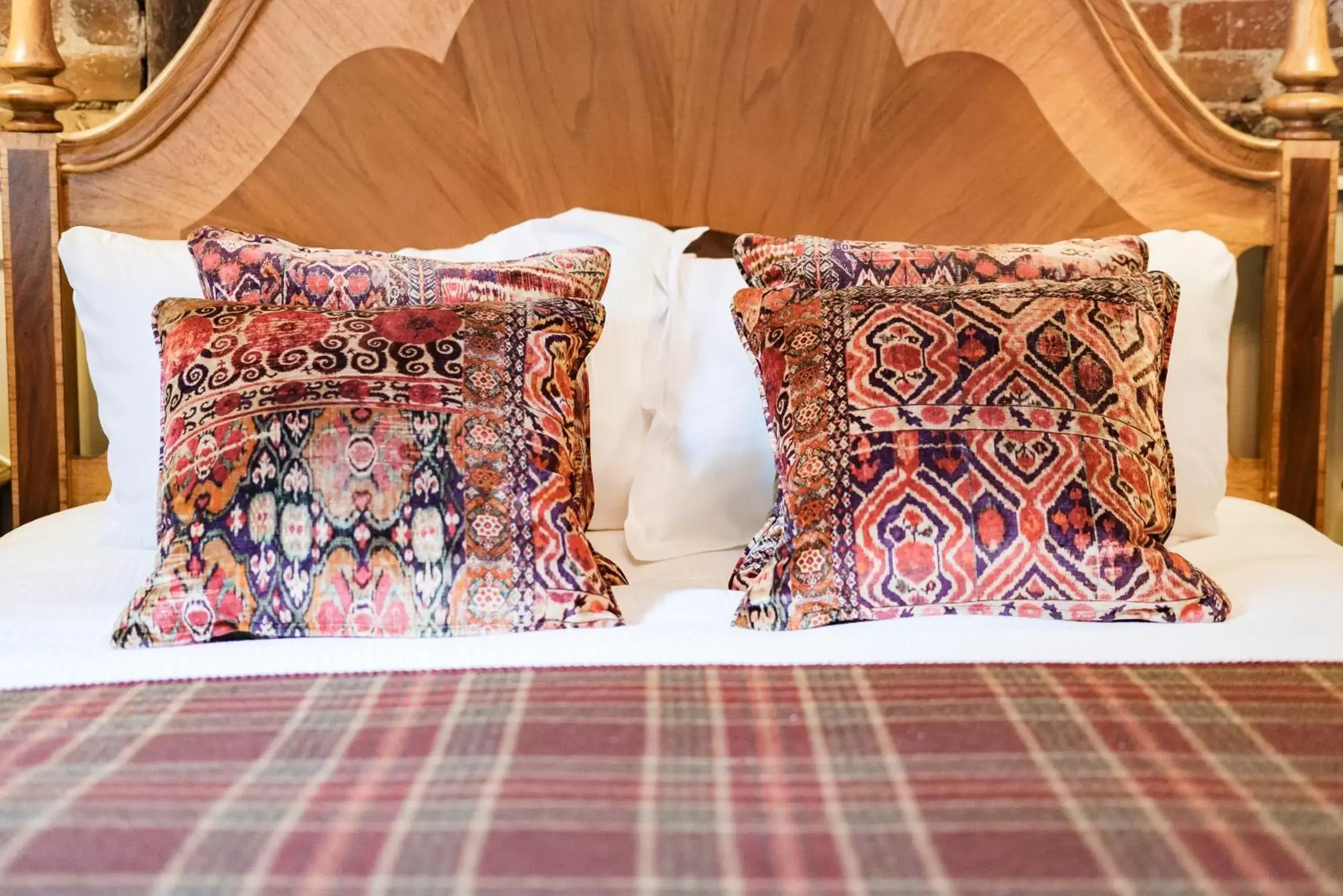 Bed in Wykeham Arms Bed in Wykeham Arms