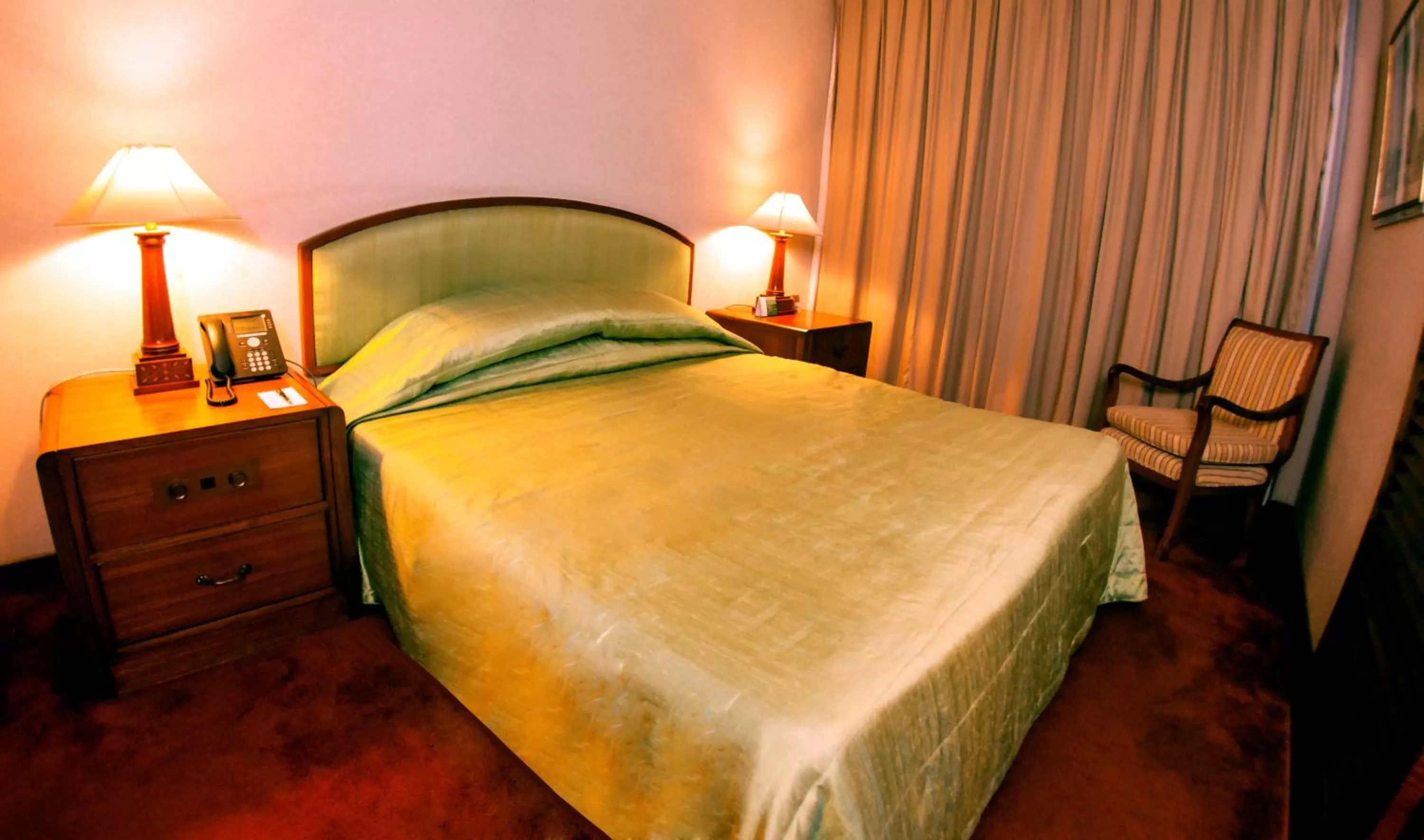 Bed in Pan Pacific Sonargaon Dhaka