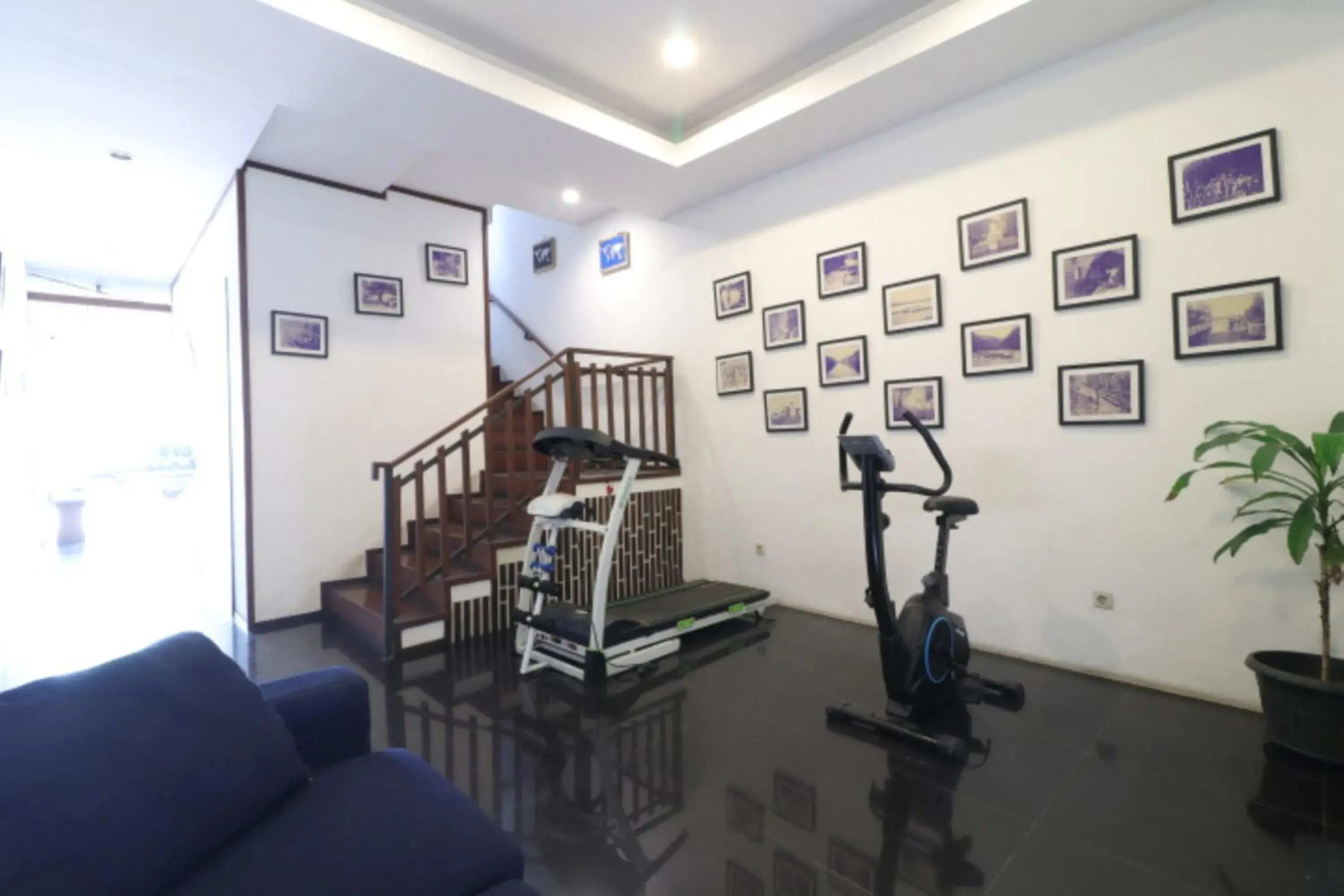 Fitness centre/facilities in Pejaten Valley Residence
