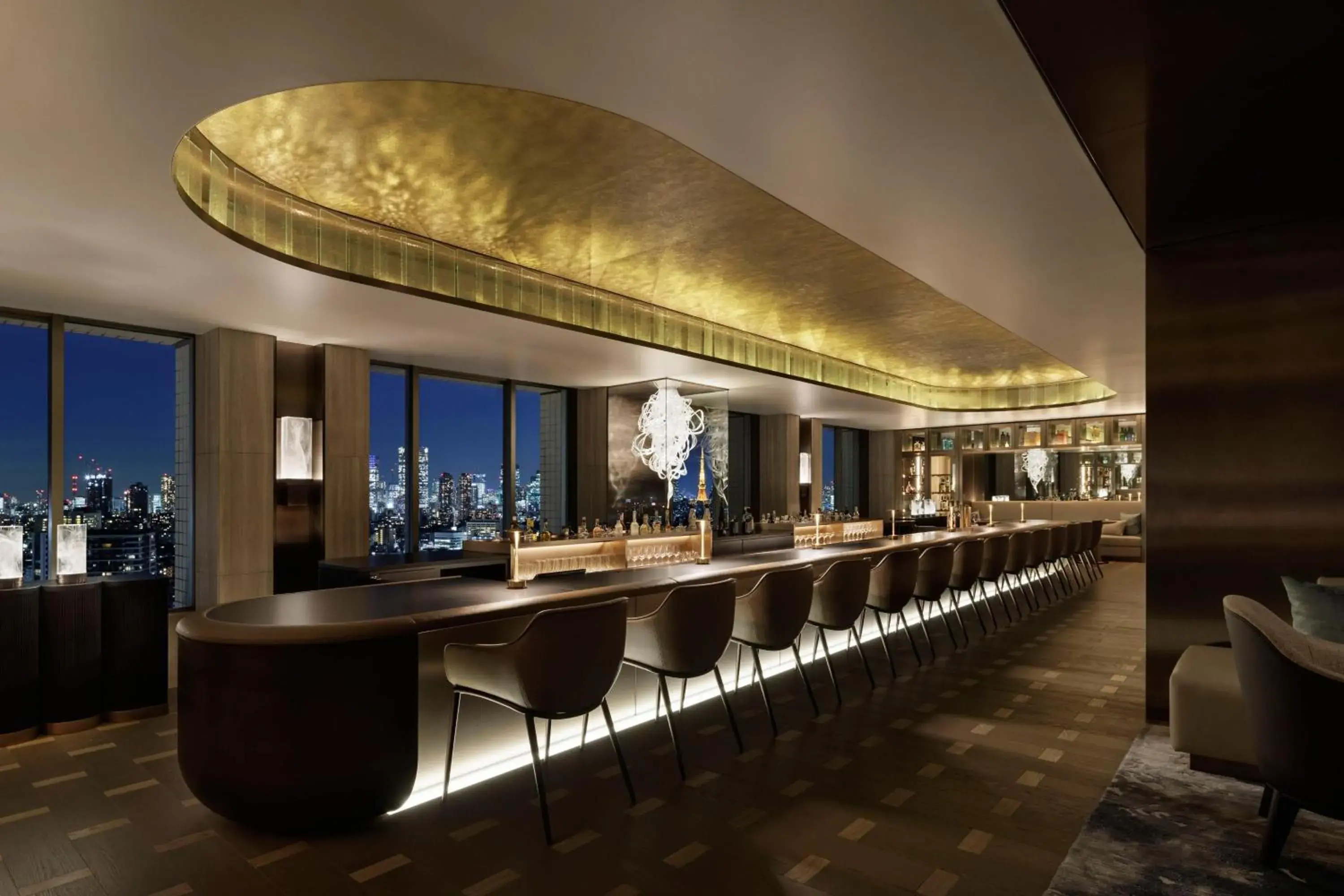 Restaurant/places to eat, Lounge/Bar in The Westin Tokyo