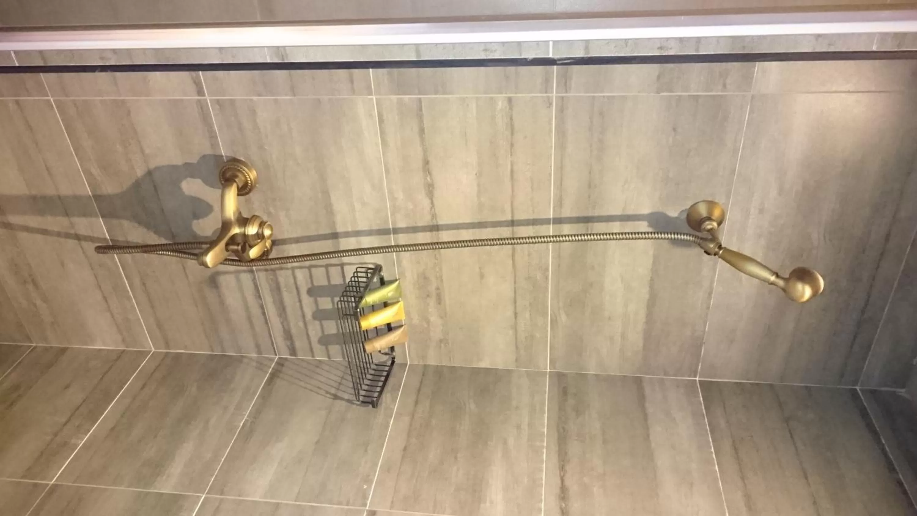 Shower in City Suites - Kaohsiung Pier2