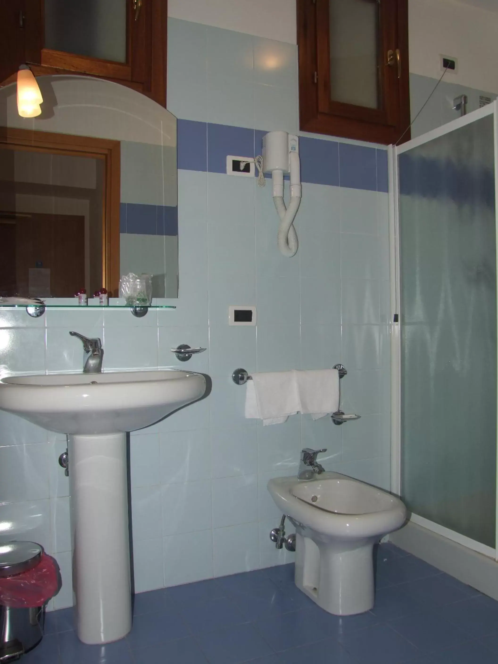Bathroom in Domus Ciliota