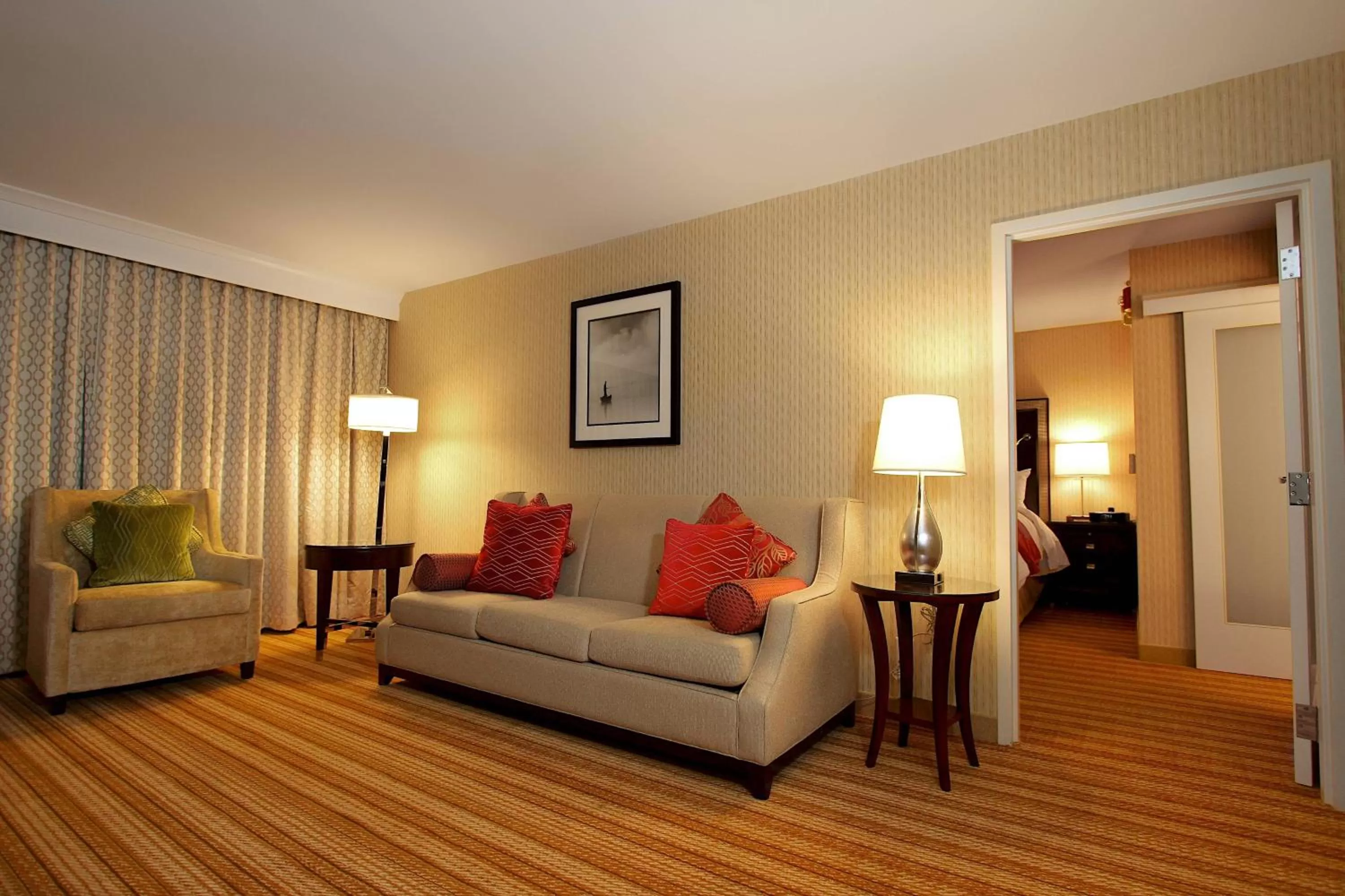 Living room in Marriott Memphis East