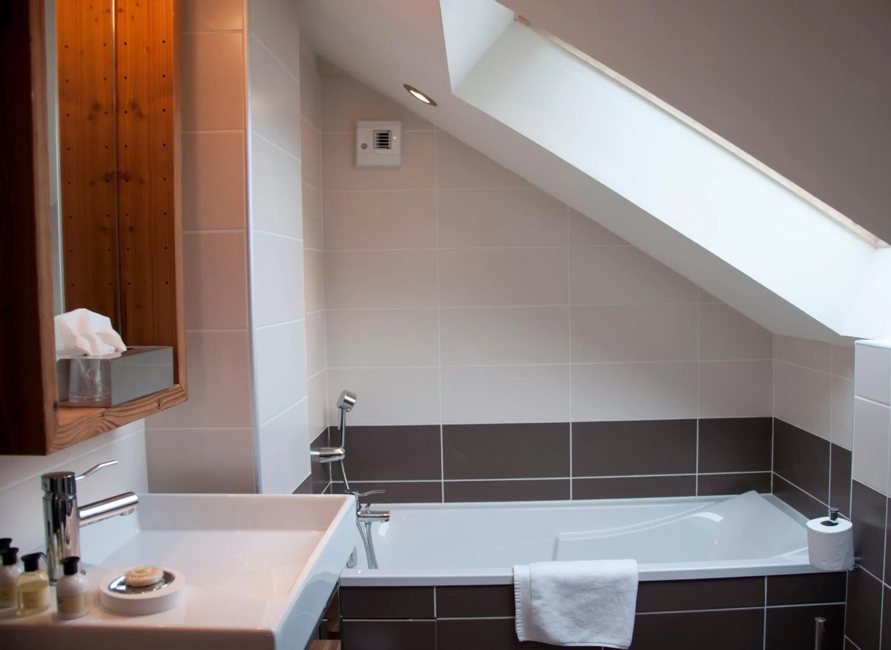 Bathroom in Fleur De Neige Hôtel