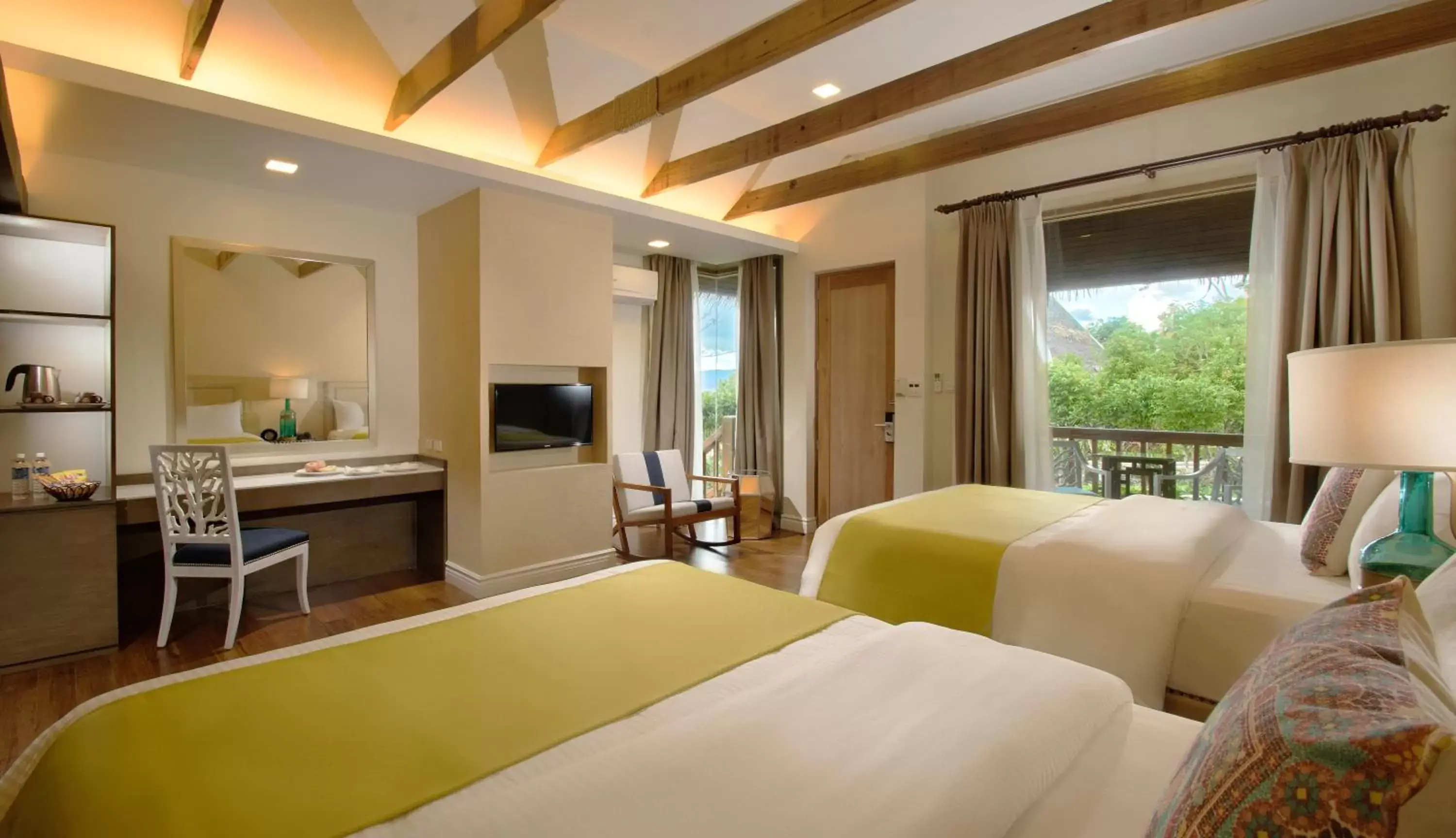 Bedroom, Bed in Mithi Resort & Spa