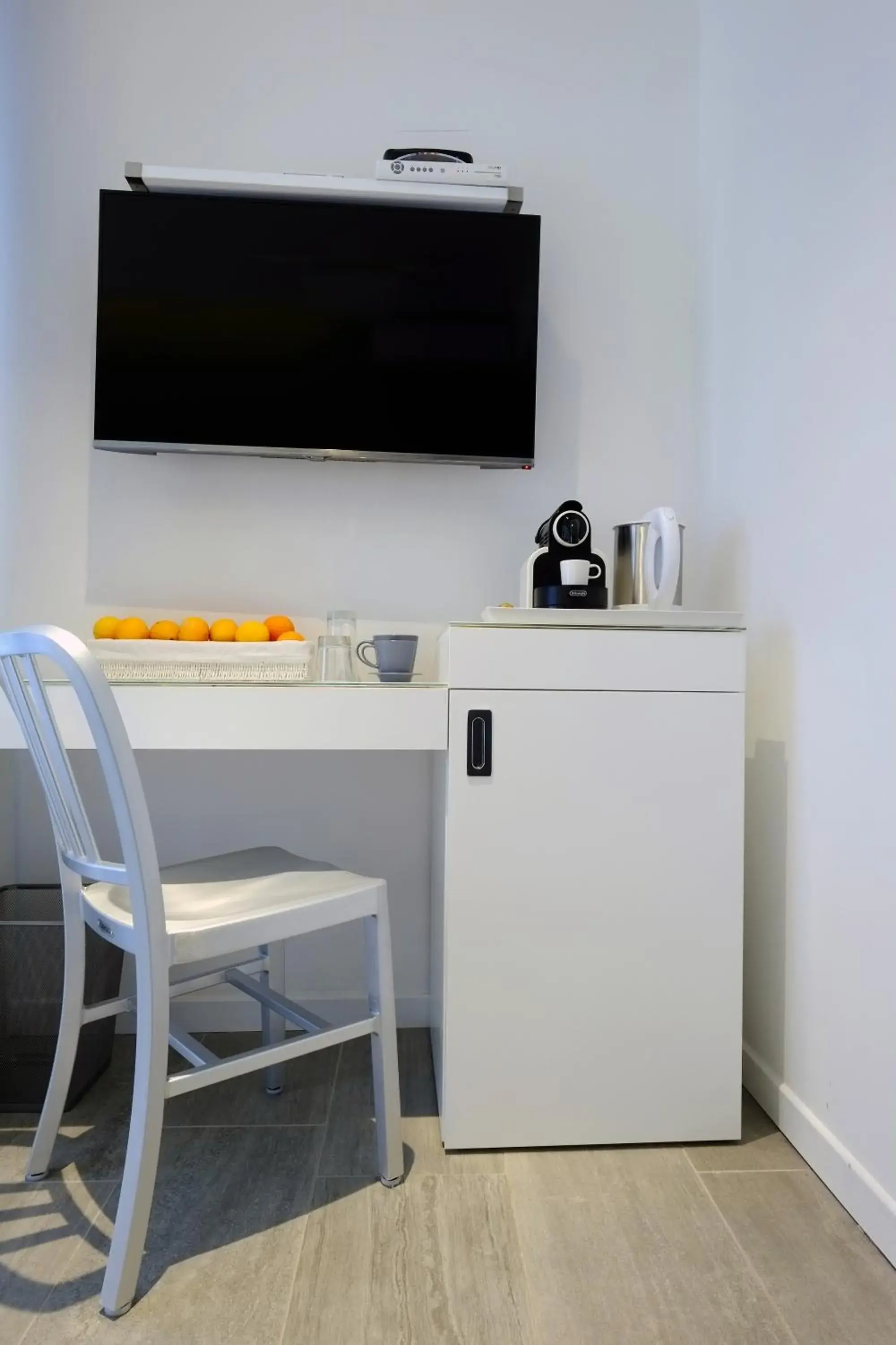 TV and multimedia in Made to Measure Business TV and multimedia in Made to Measure Business