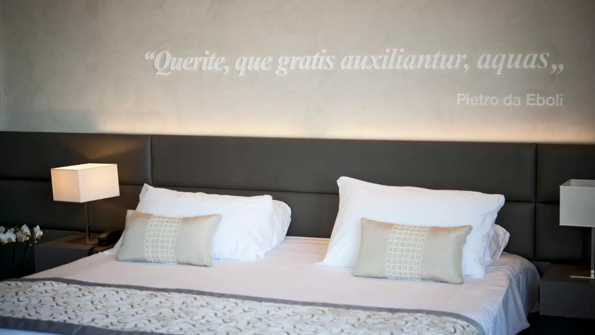 Bedroom, Bed in Galzignano Resort Terme & Golf - Hotel Majestic