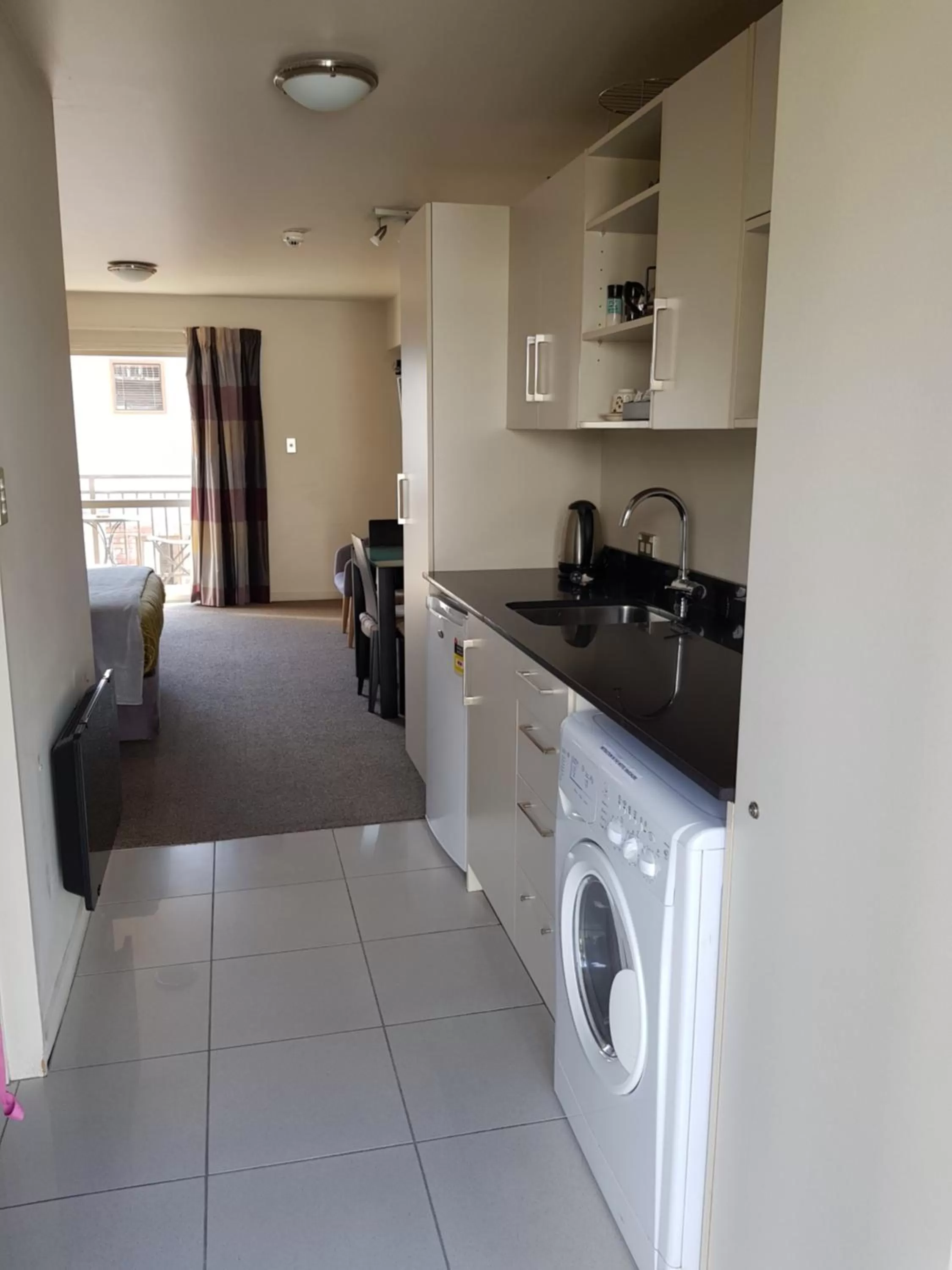 Kitchen or kitchenette in Delago Motel/Apartments