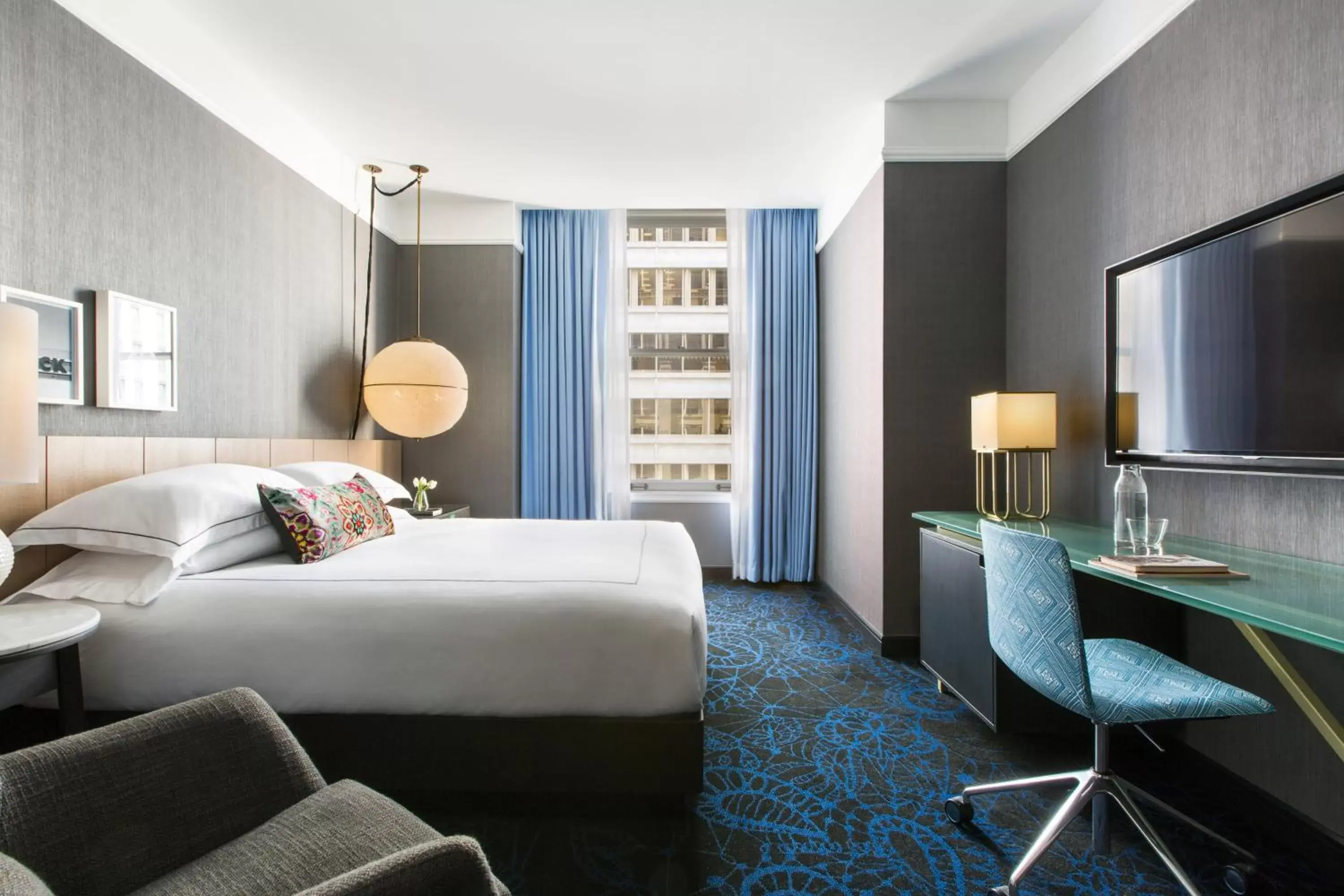 Photo of the whole room in Kimpton Gray Hotel Chicago, an IHG Hotel