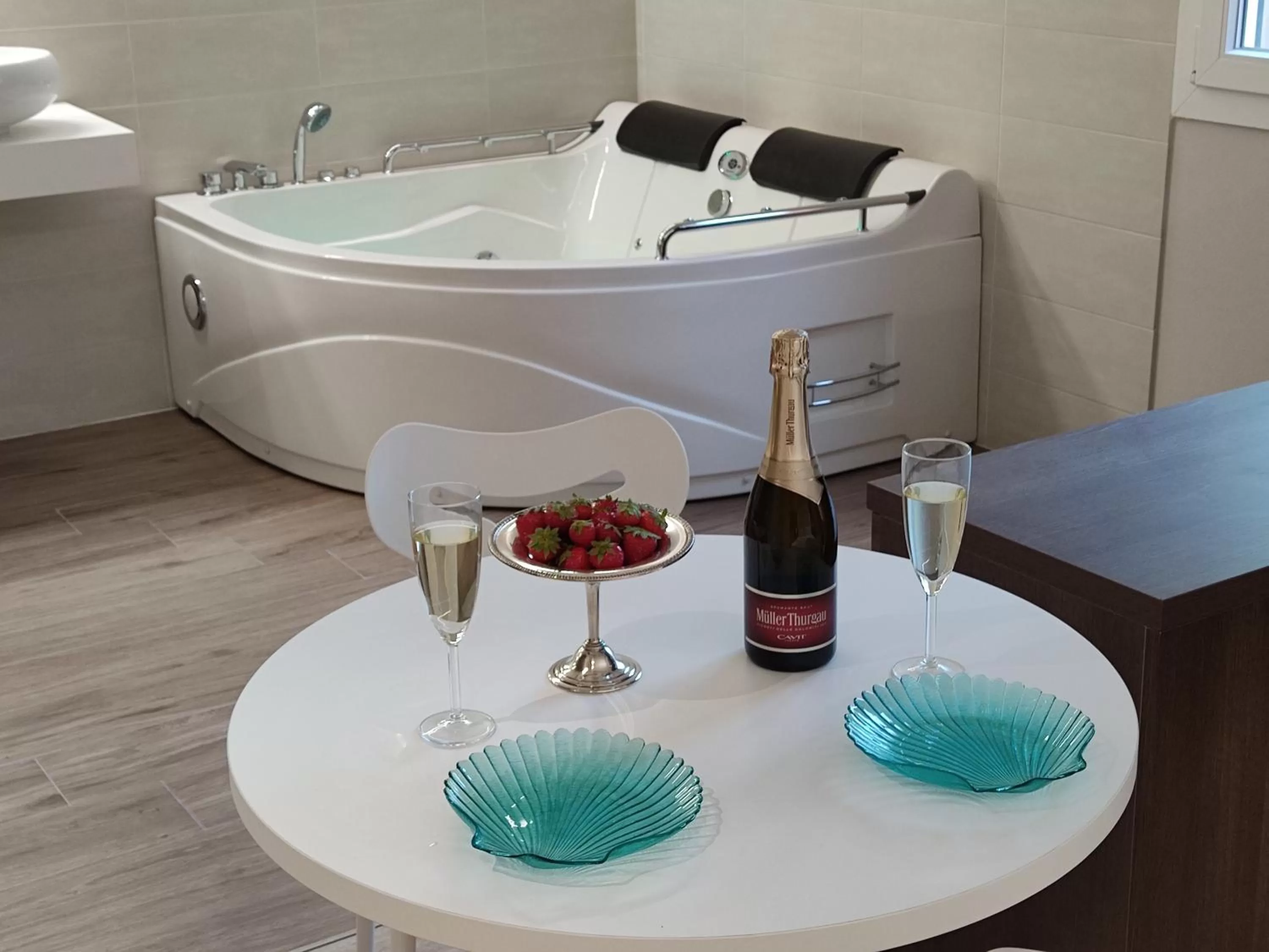 Hot Tub in ALBA RESIDENCE