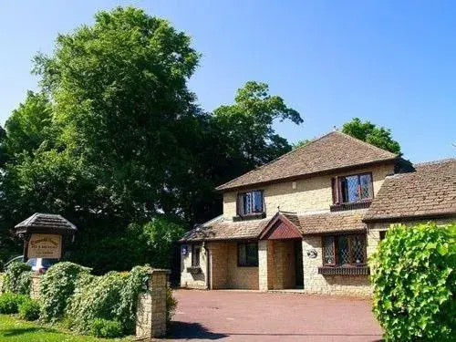 Property Building in Cotswold House