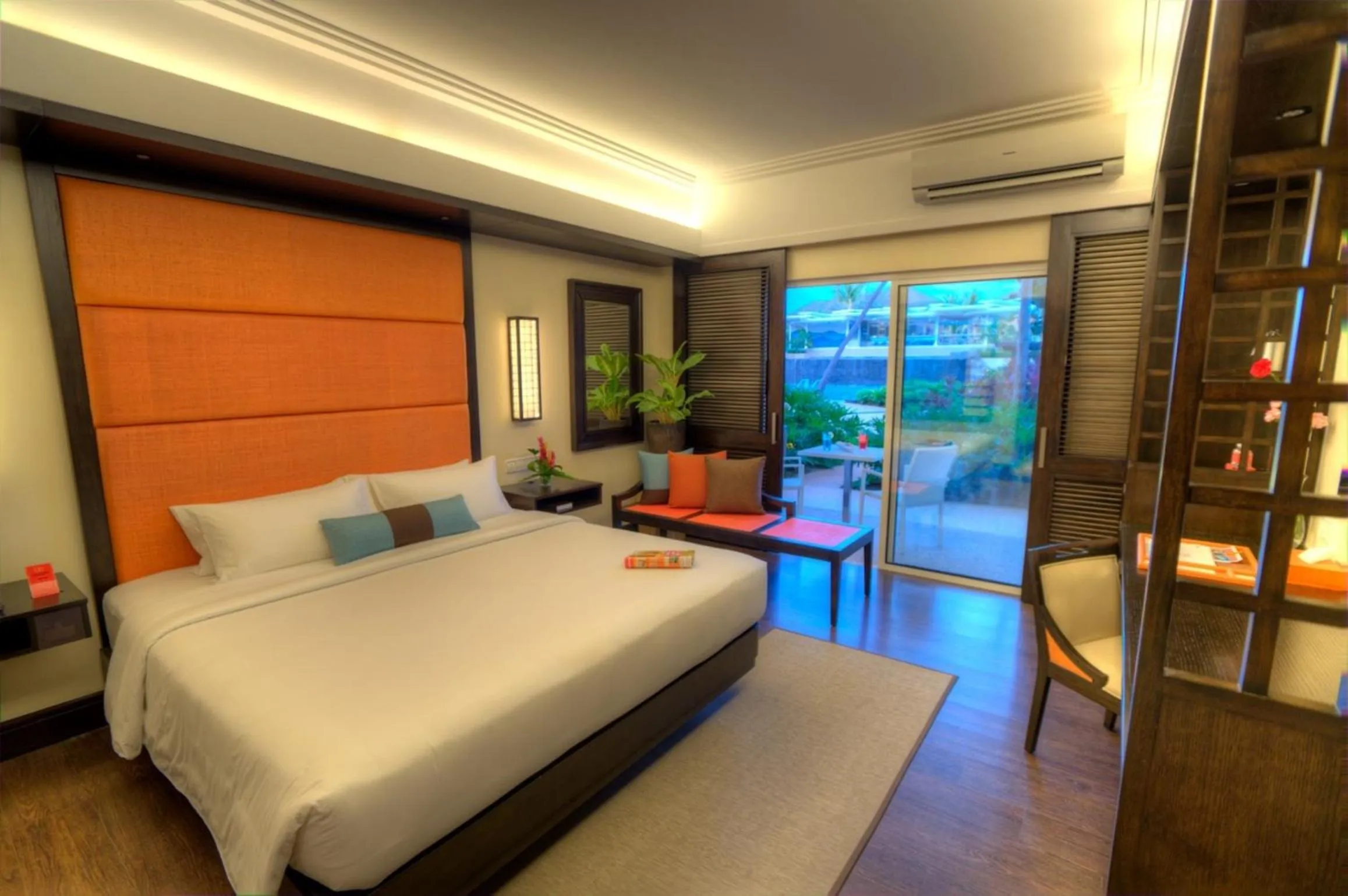 Pool view, Bed in BE Grand Resort, Bohol