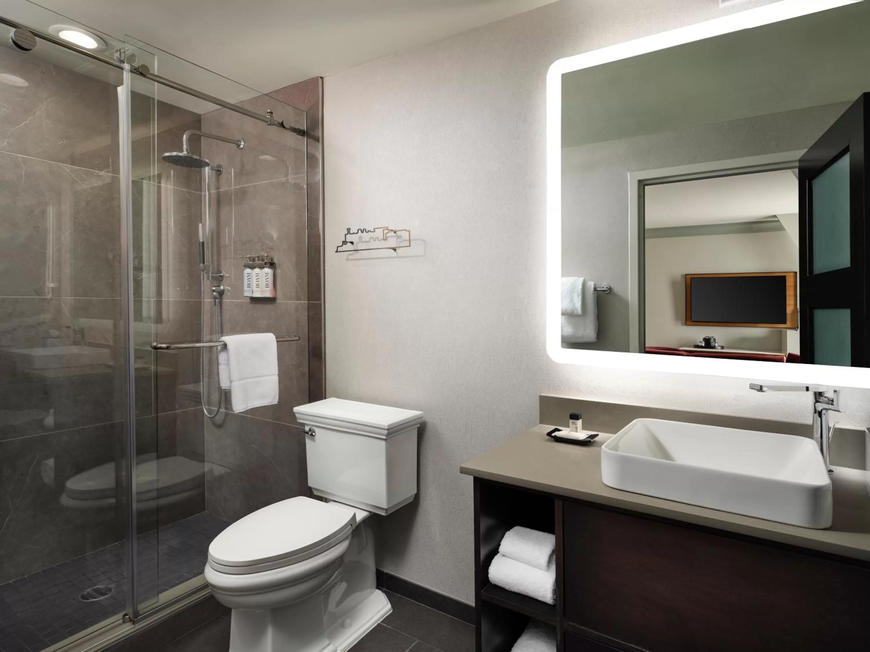 Bathroom in The Union Station Nashville Yards, Autograph Collection