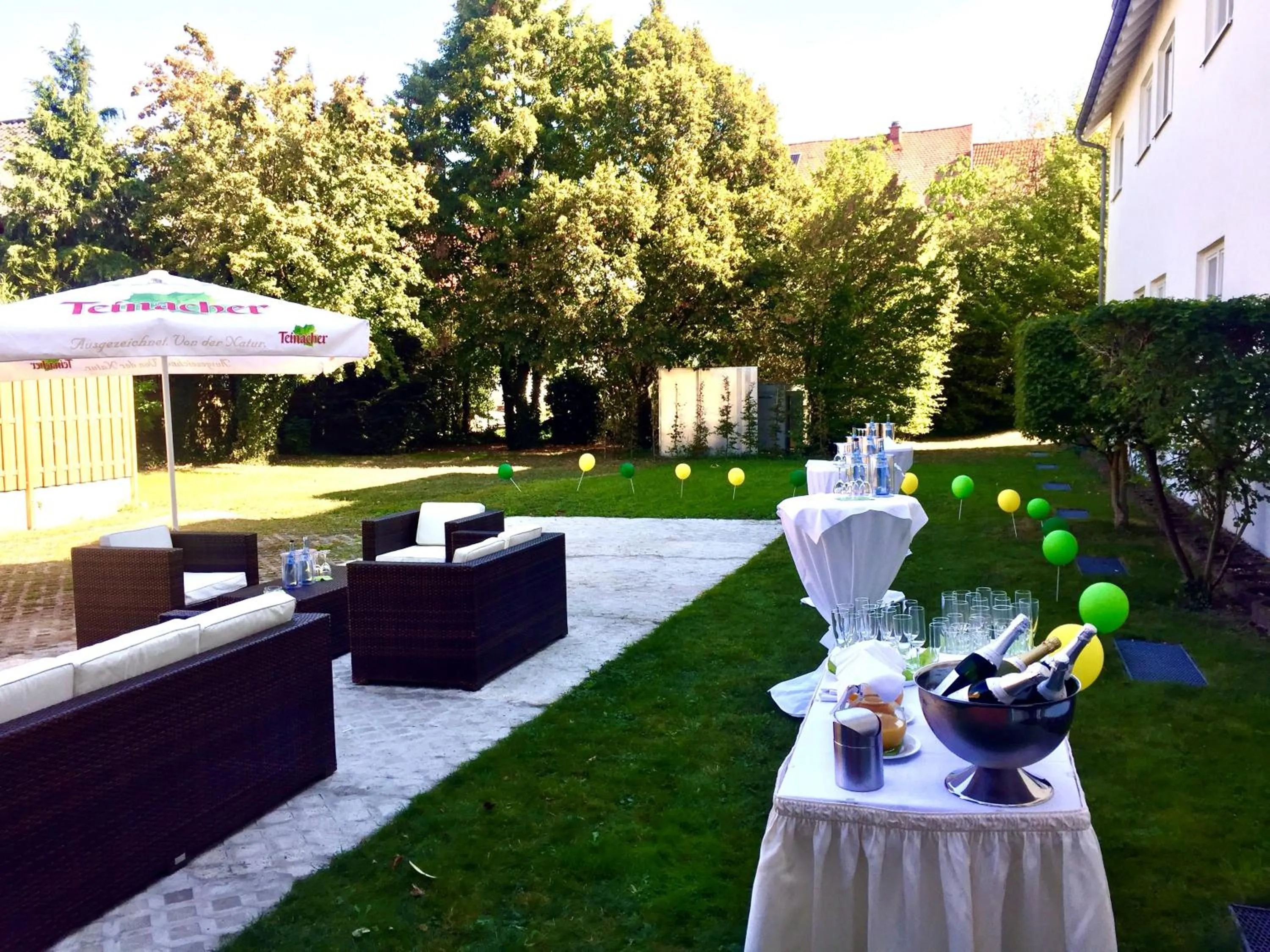 Patio in Hotel Ambiente Walldorf