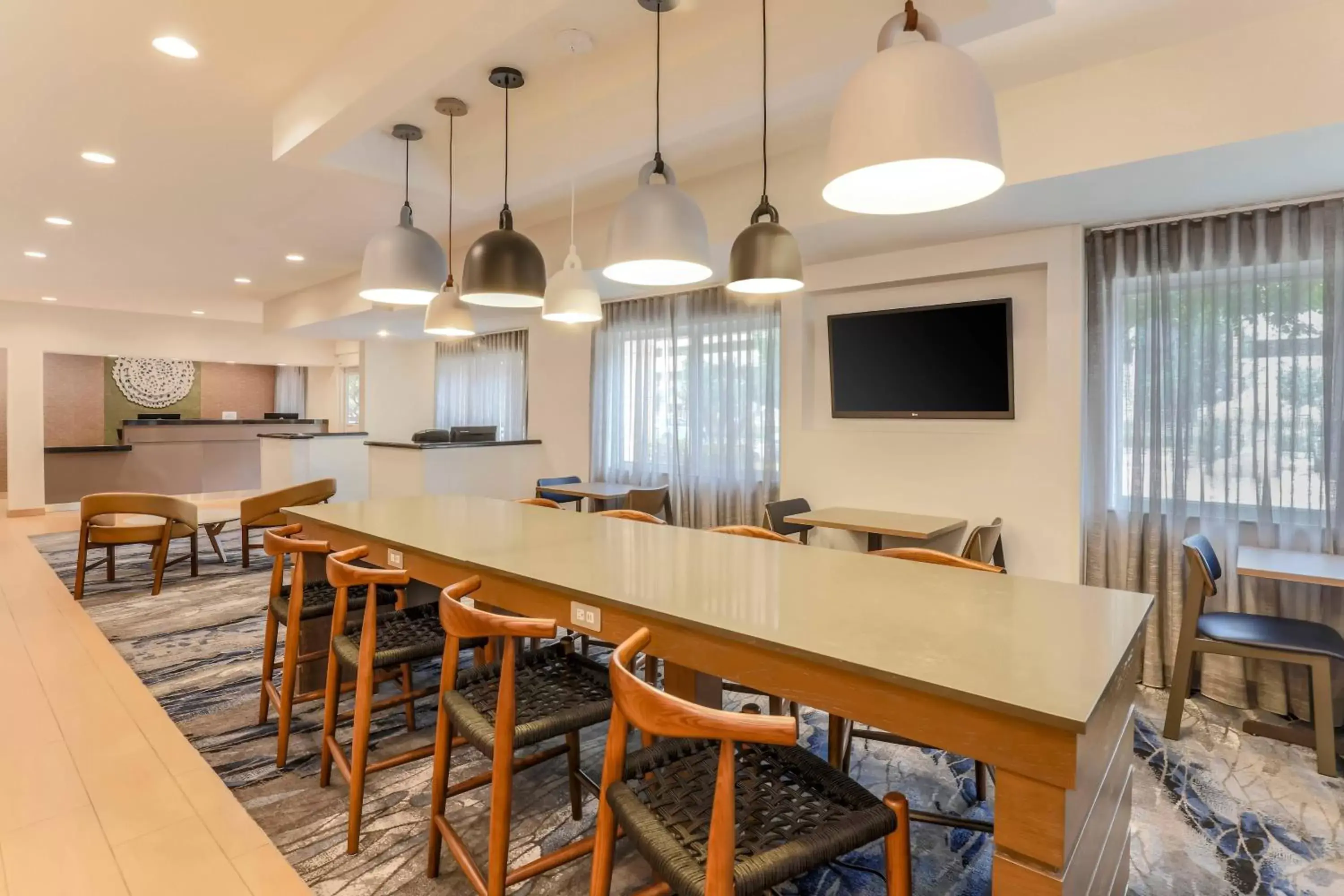 Restaurant/places to eat, Lounge/Bar in Fairfield Inn & Suites Houston Westchase