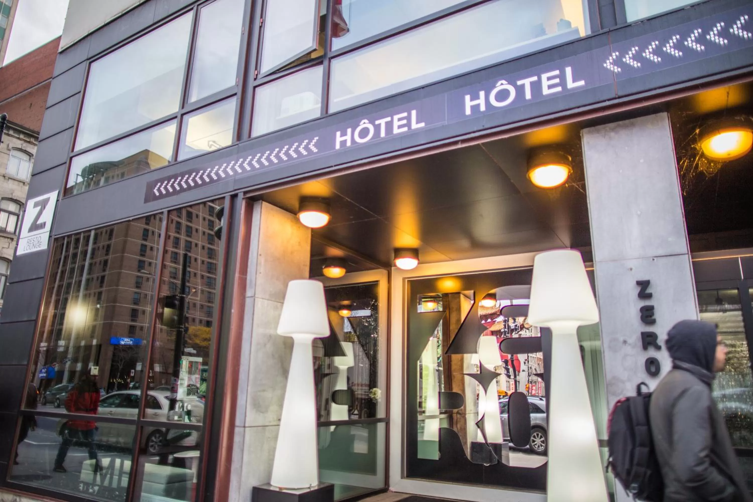 On site in Hotel Zero 1 Montreal