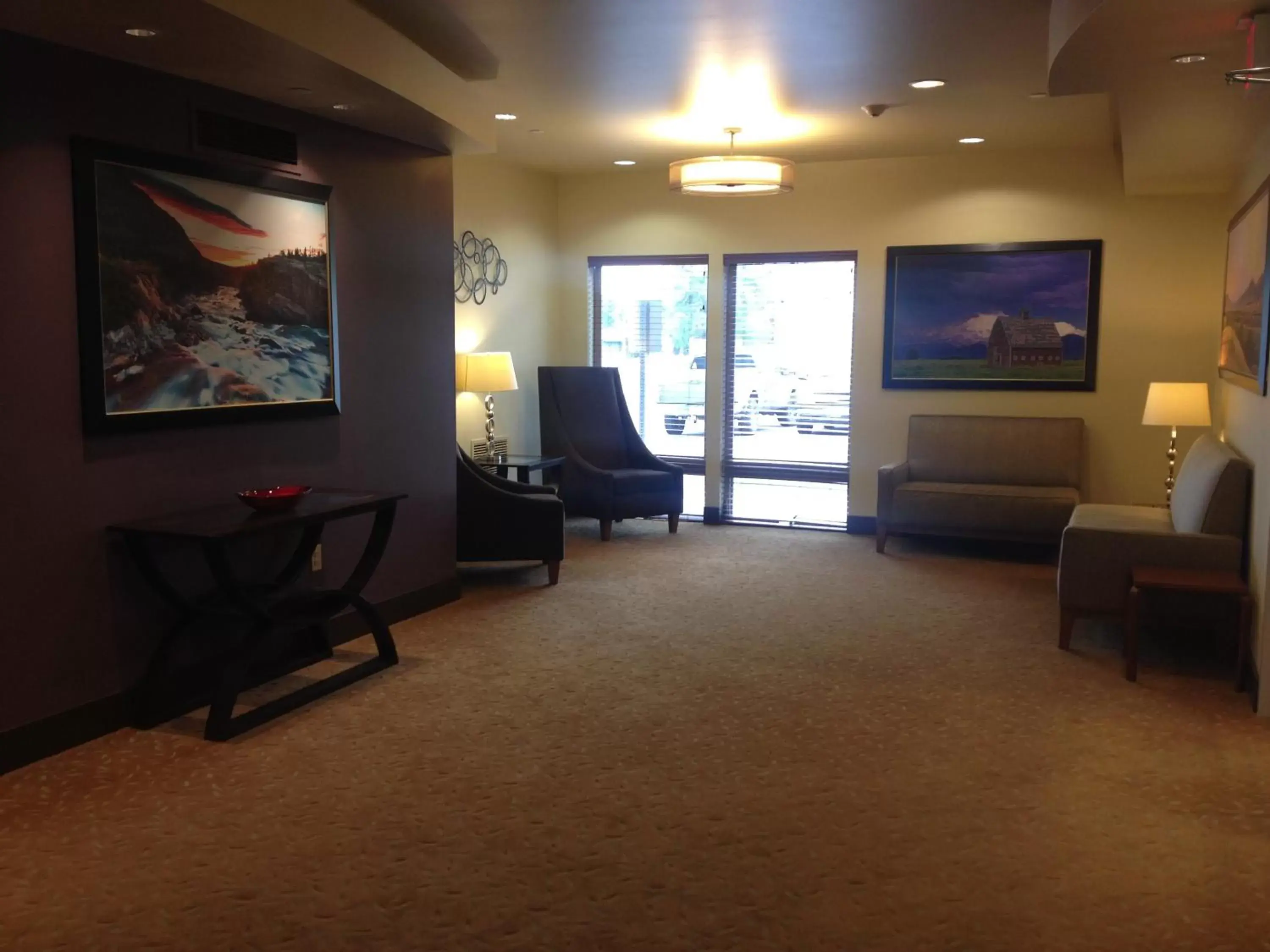 Lobby or reception, TV/Entertainment Center in Ledgestone Hotel Billings