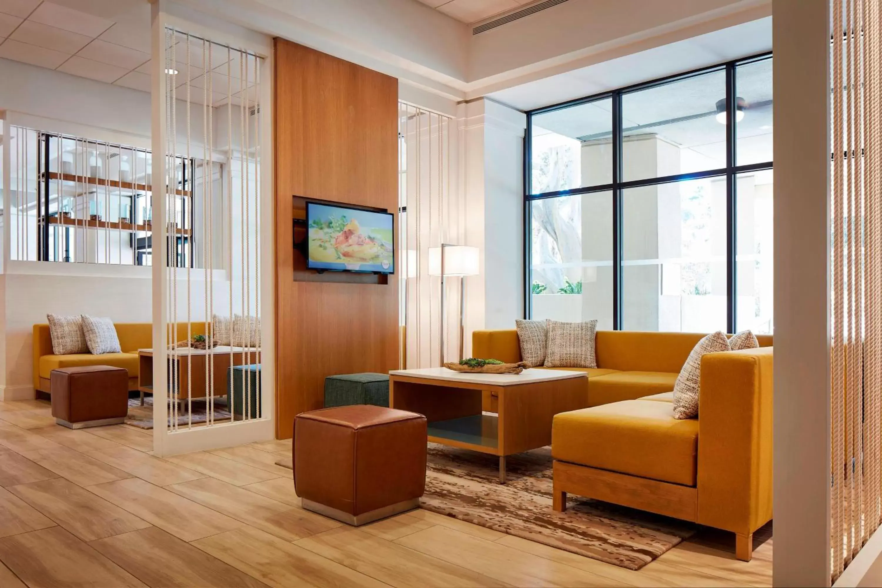 Other, Seating Area in San Diego Marriott Mission Valley