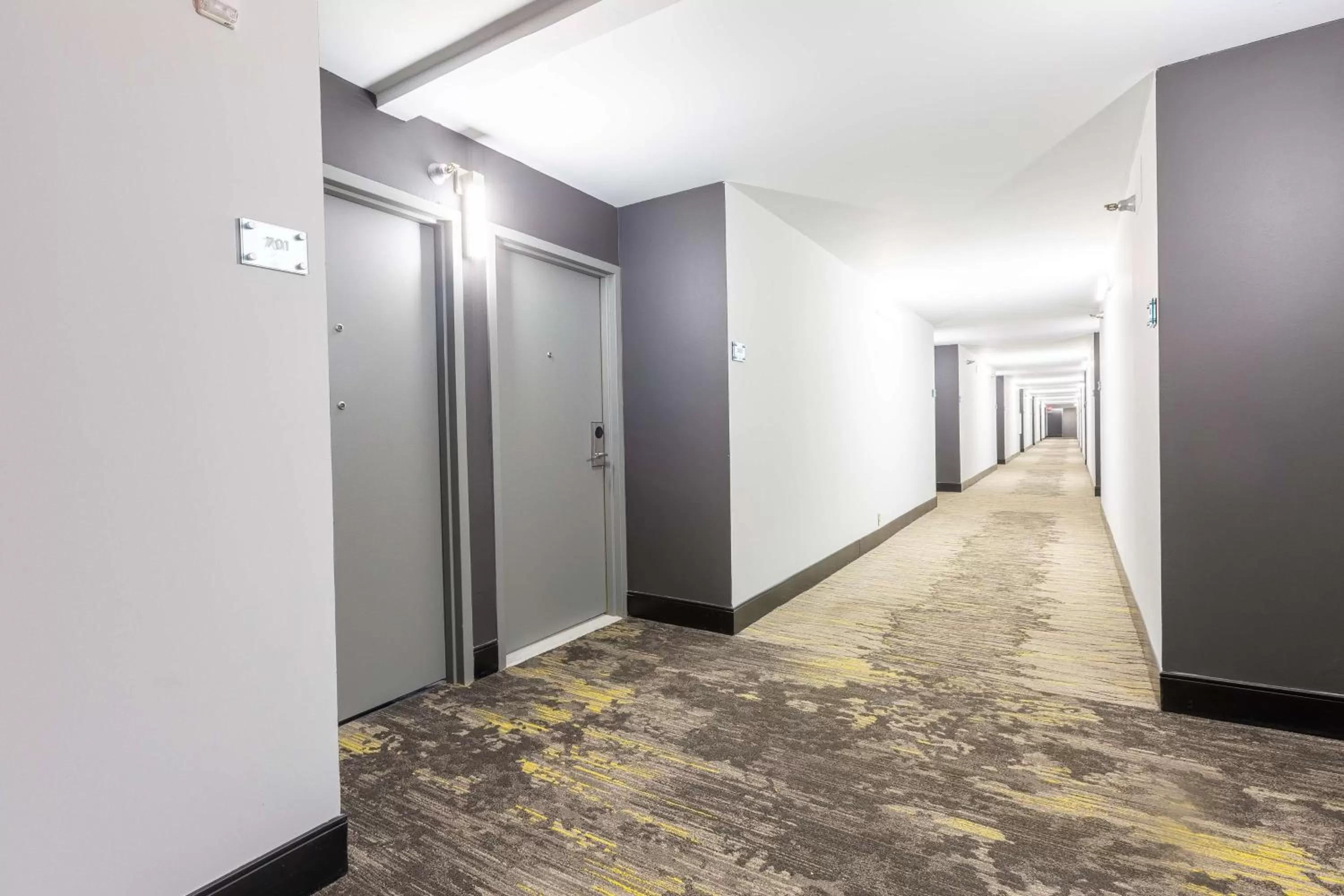 Property building in DoubleTree by Hilton Dallas/Richardson