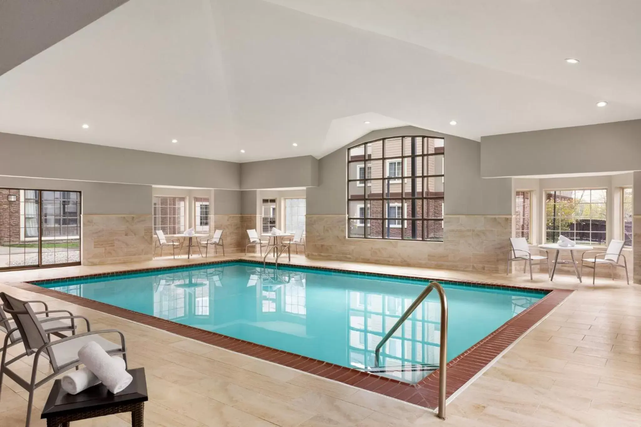Swimming pool in Staybridge Suites Fort Wayne by IHG Swimming pool in Staybridge Suites Fort Wayne by IHG