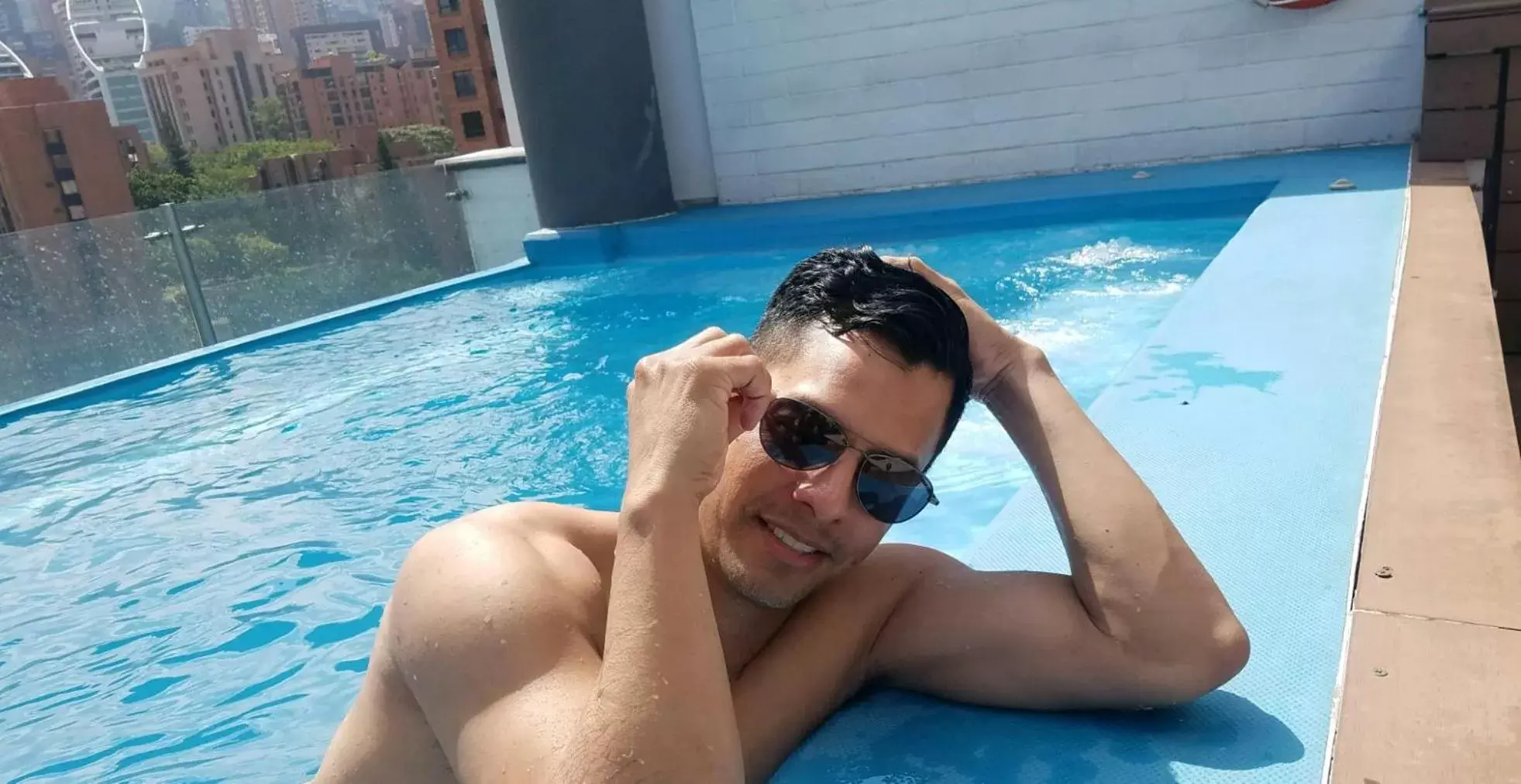Swimming Pool in INN LEATHER GUEST HOUSE-GAY MALE ONLY