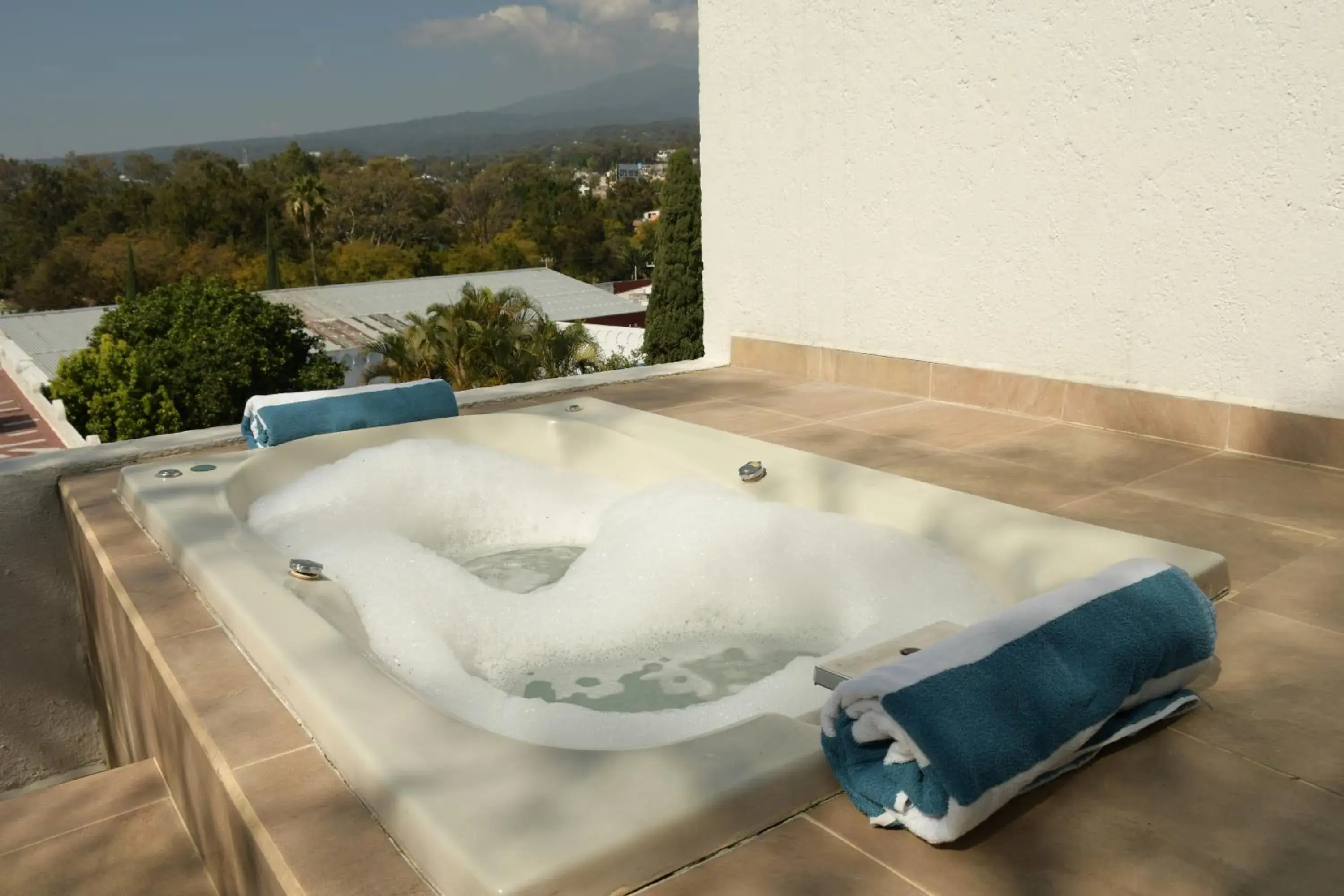 Hot Tub in Villa Bejar Cuernavaca
