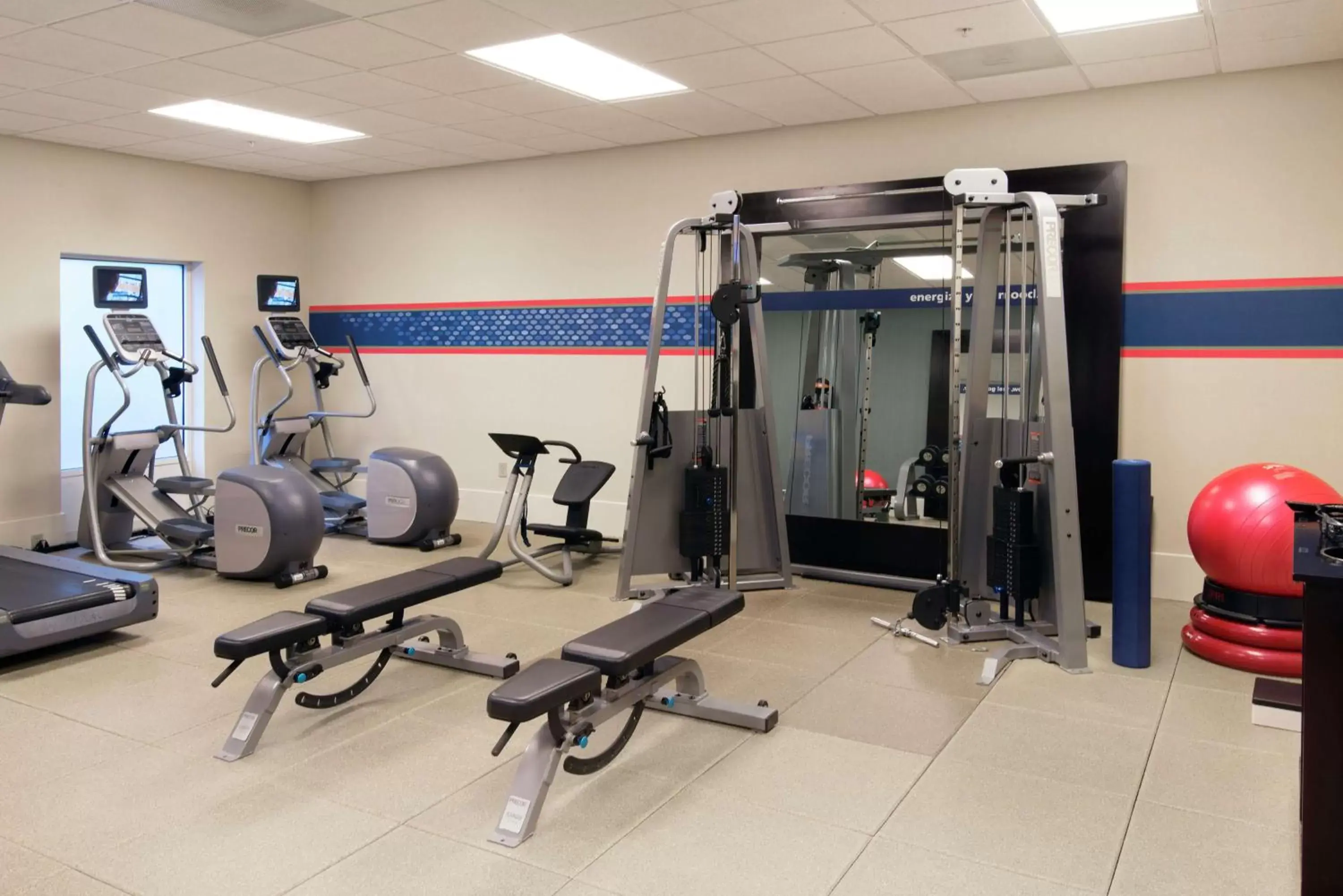 Fitness centre/facilities, Fitness Center/Facilities in Hampton Inn & Suites Raleigh-Durham Airport-Brier Creek