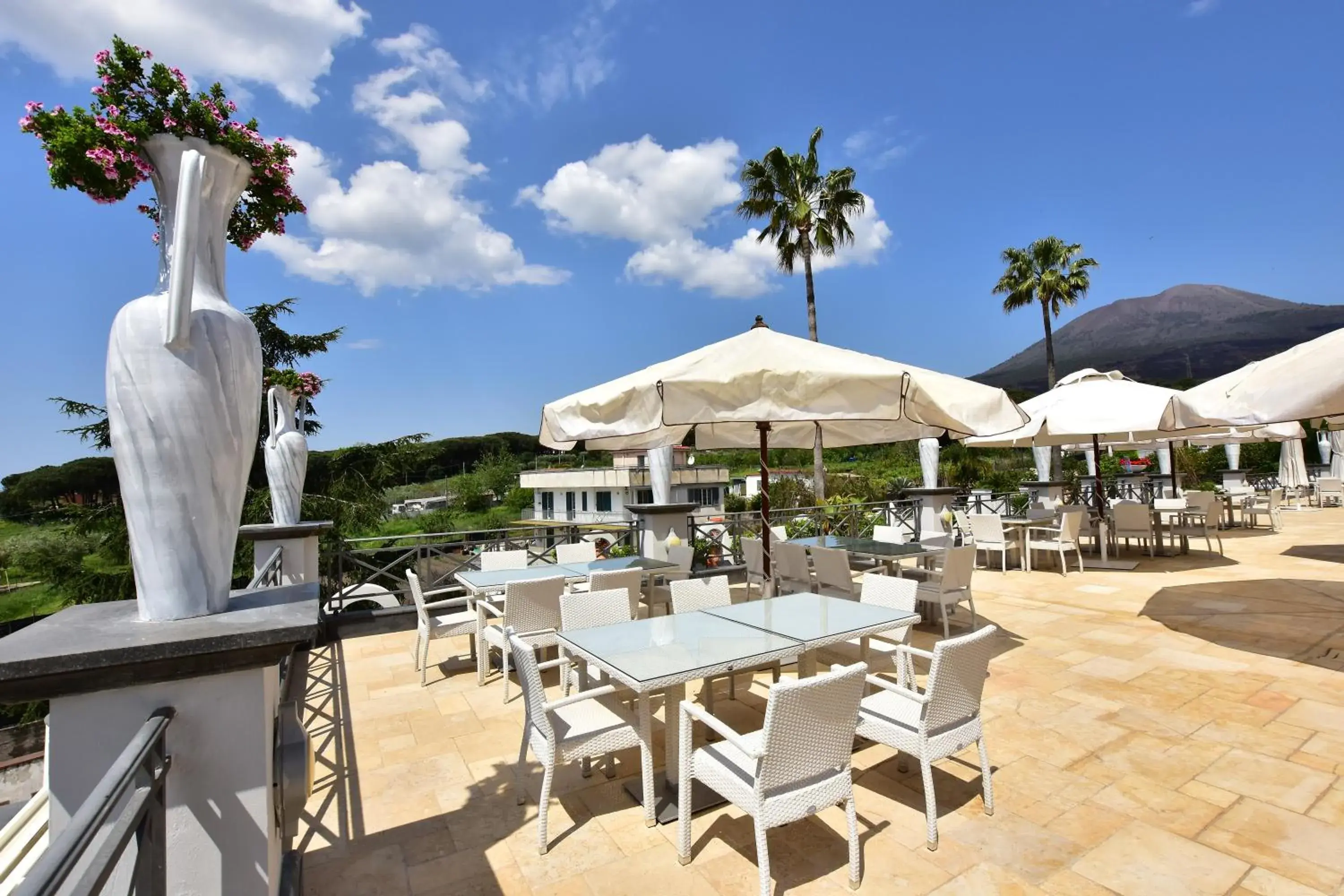 Restaurant/Places to Eat in Palazzo Rosenthal Vesuview Hotel & Resort