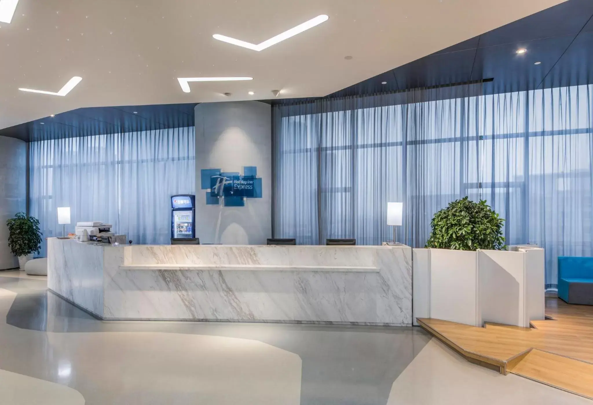 Property building in Holiday Inn Express - Yantai YEDA by IHG Property building in Holiday Inn Express - Yantai YEDA by IHG