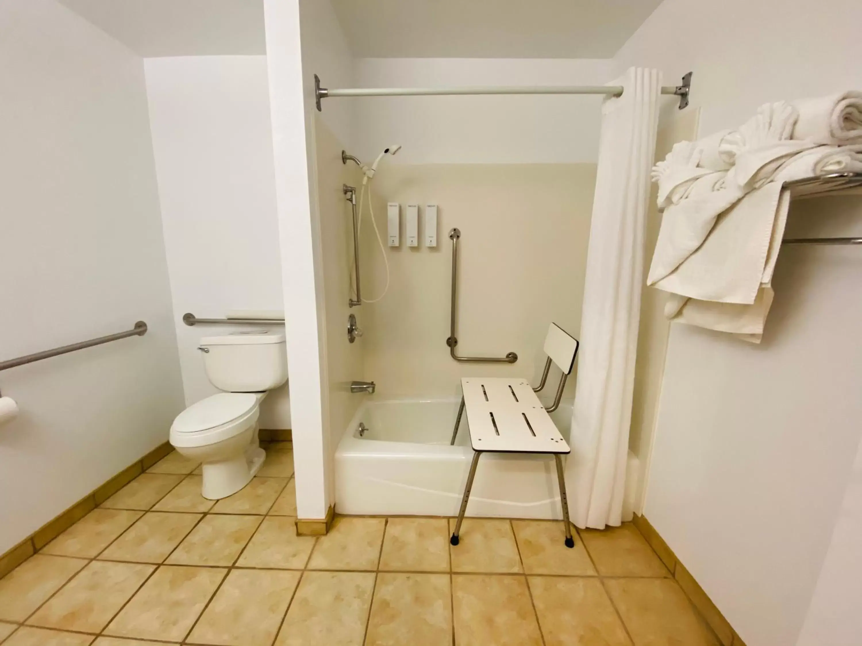 Bathroom in Masterpiece Hotel