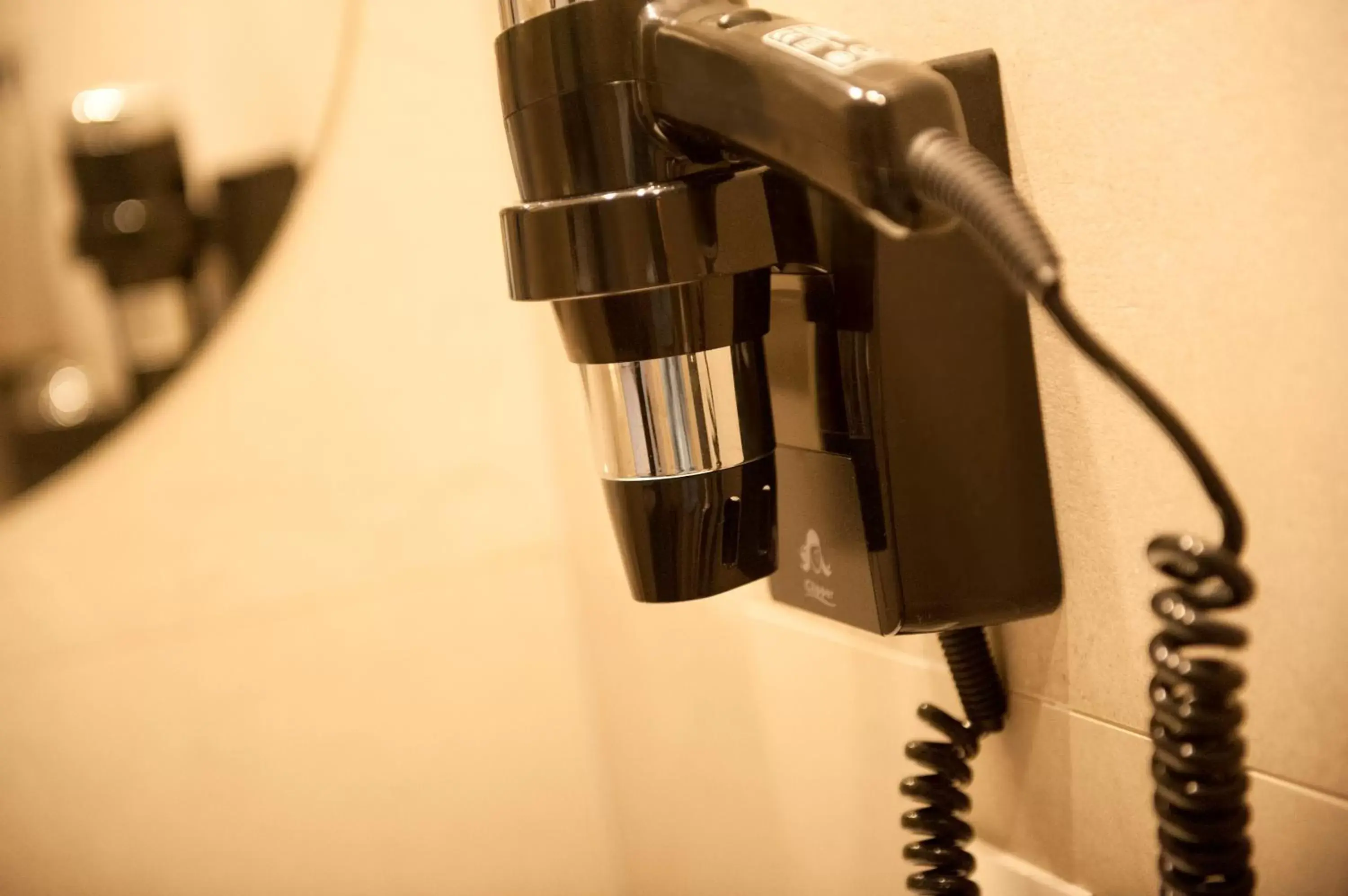 Bathroom, TV/Entertainment Center in Hotel Portinari