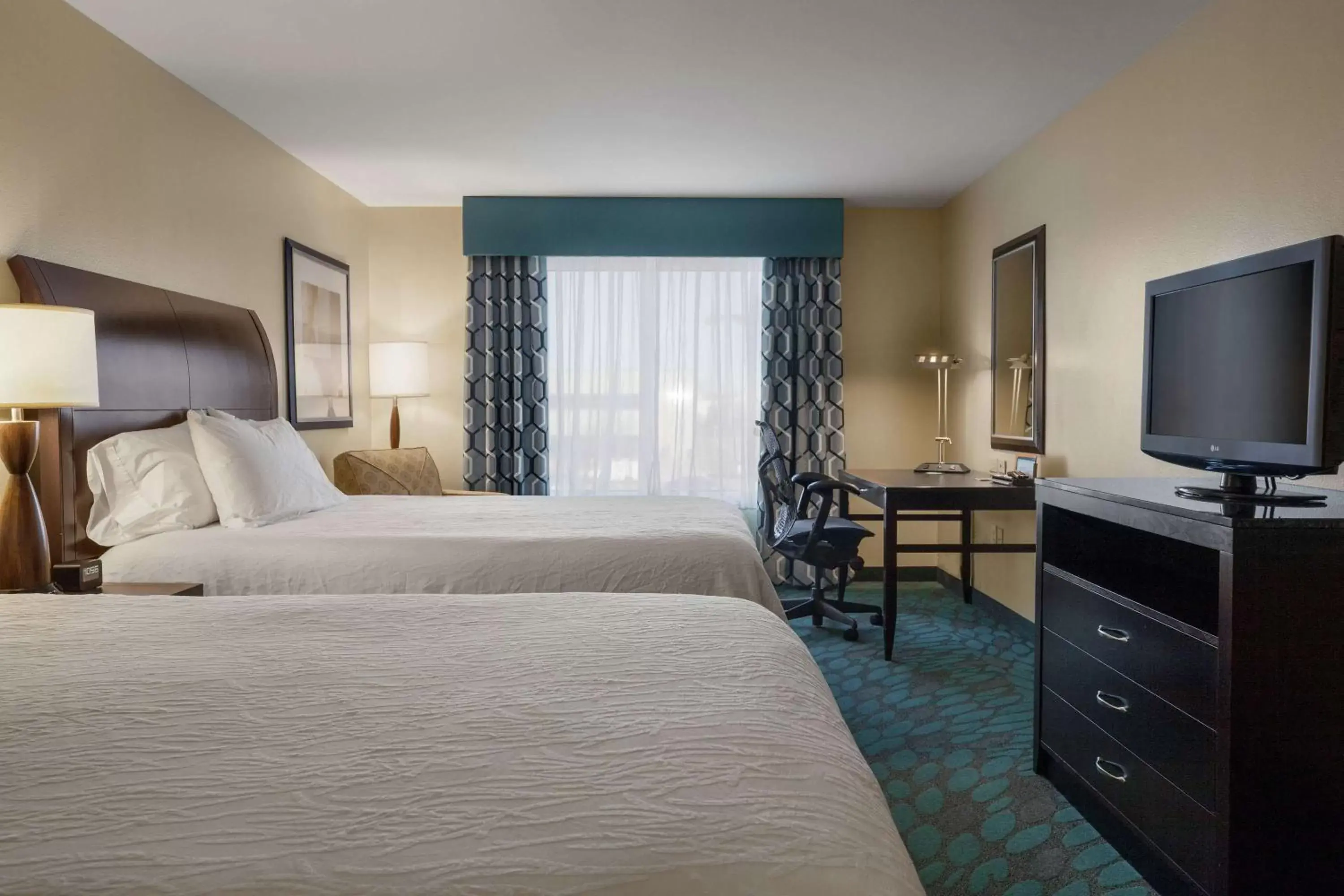 Premium Queen Room with Two Queen Beds in Hilton Garden Inn Fargo