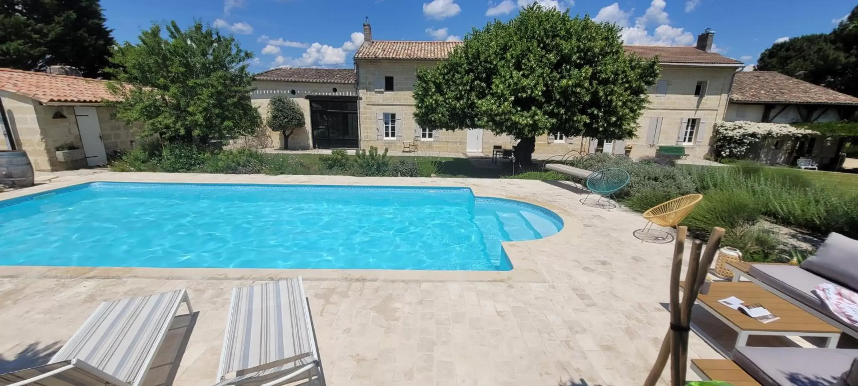 Swimming Pool in Au Do'Mayne des Bouilles - Spa & Piscine