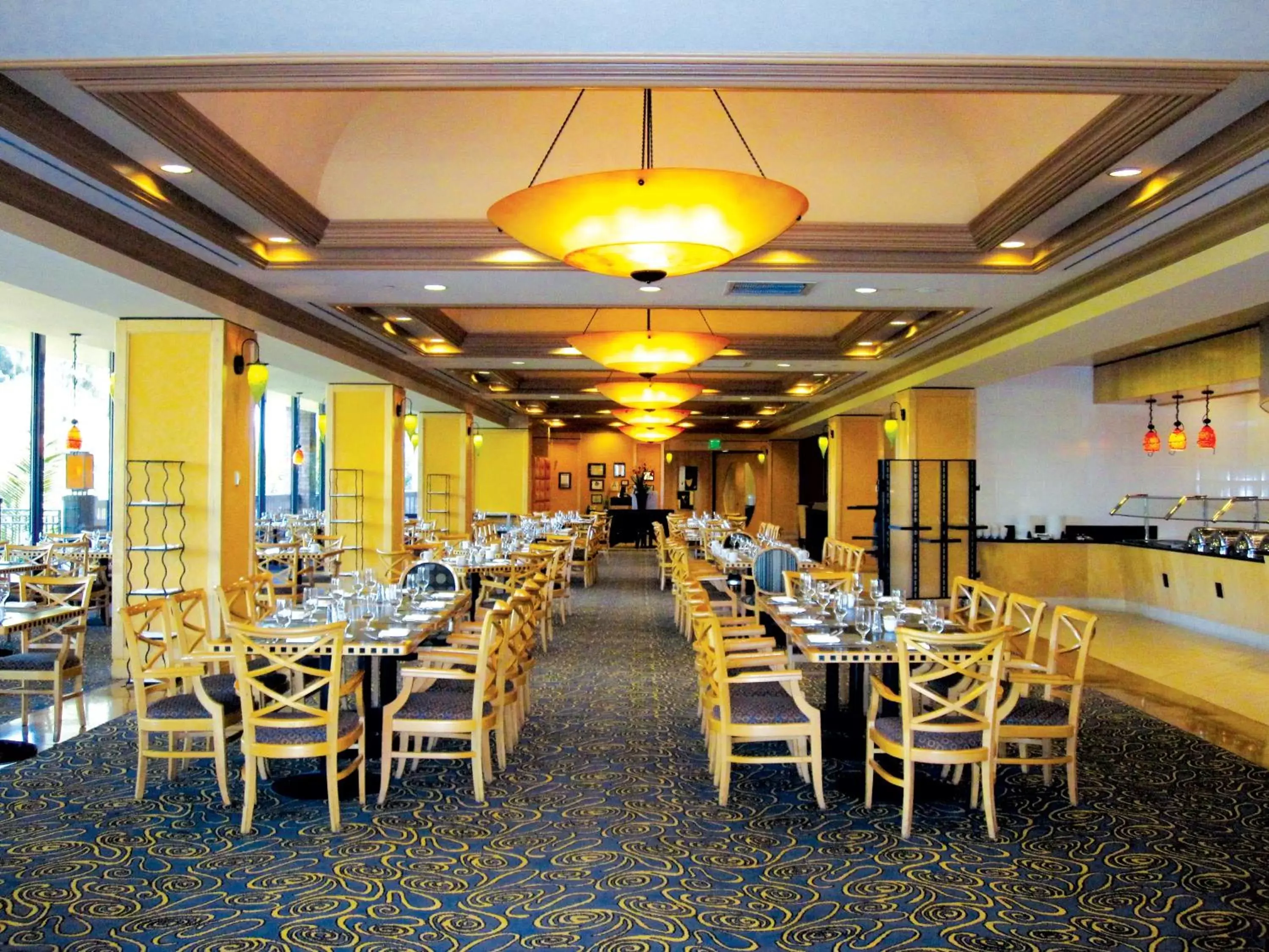Restaurant/Places to Eat in Pacific Palms Resort