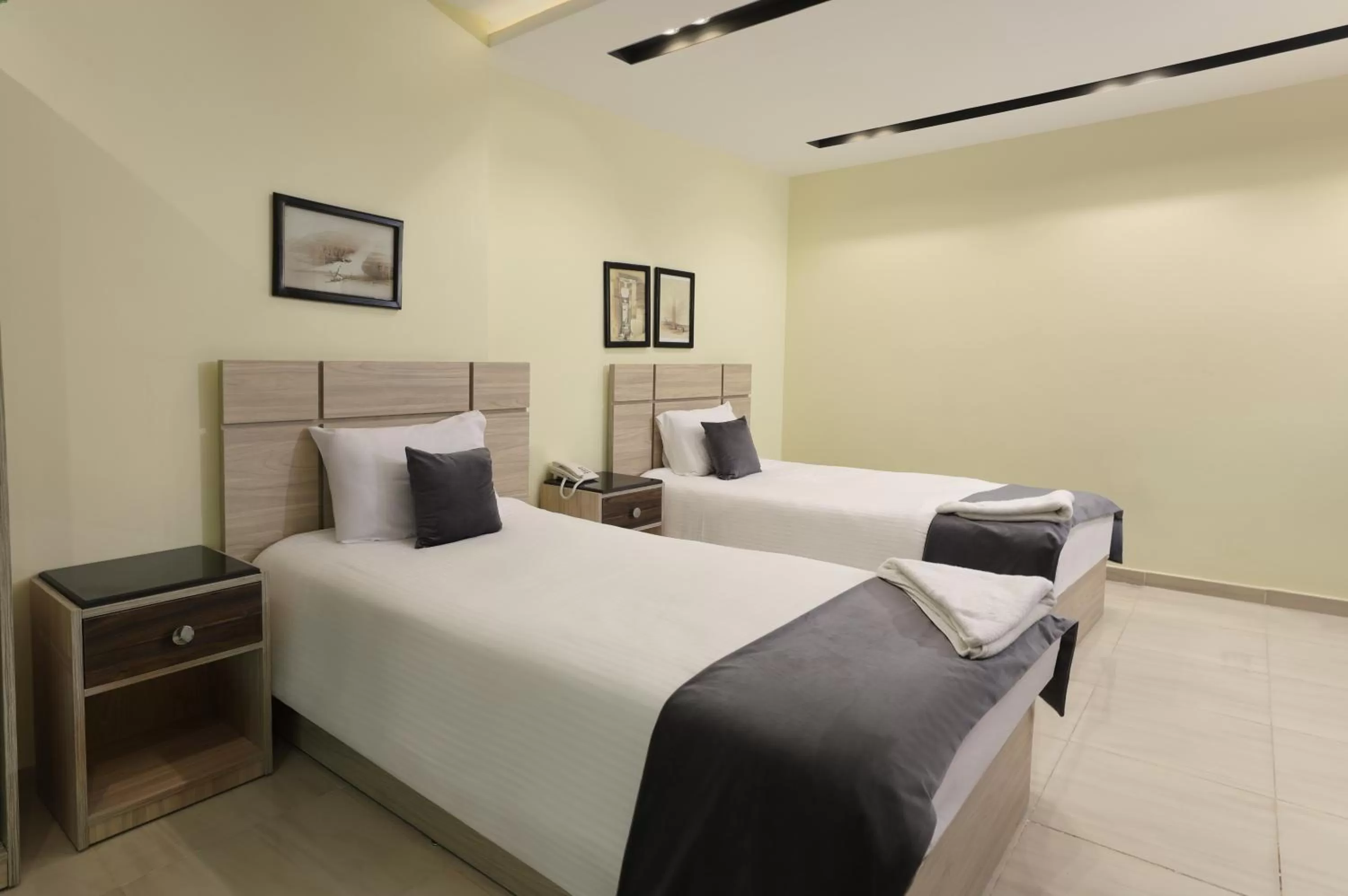 Bed in Brothers Pyramids View