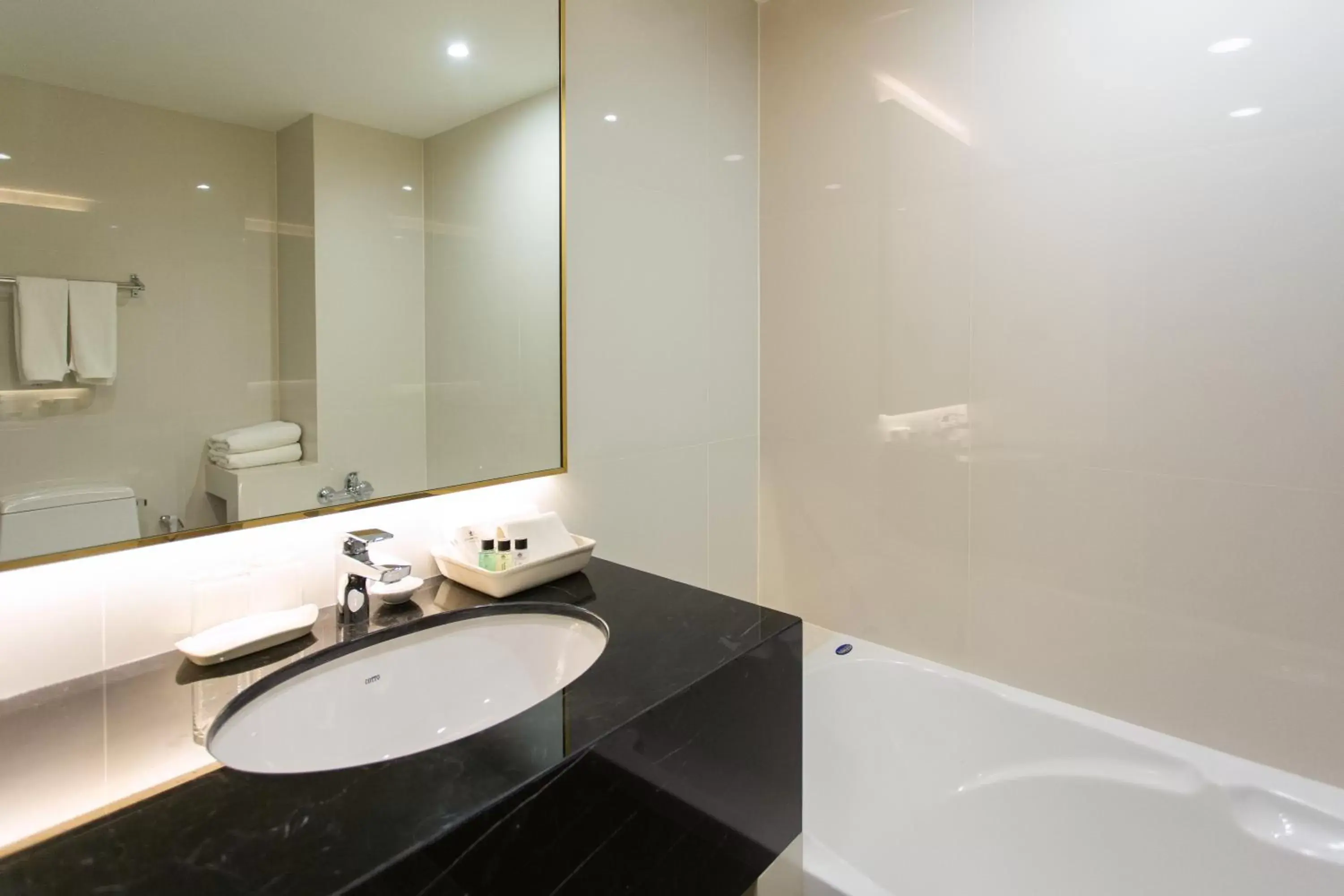 Bathroom in Krabi Heritage Hotel - SHA Extra Plus