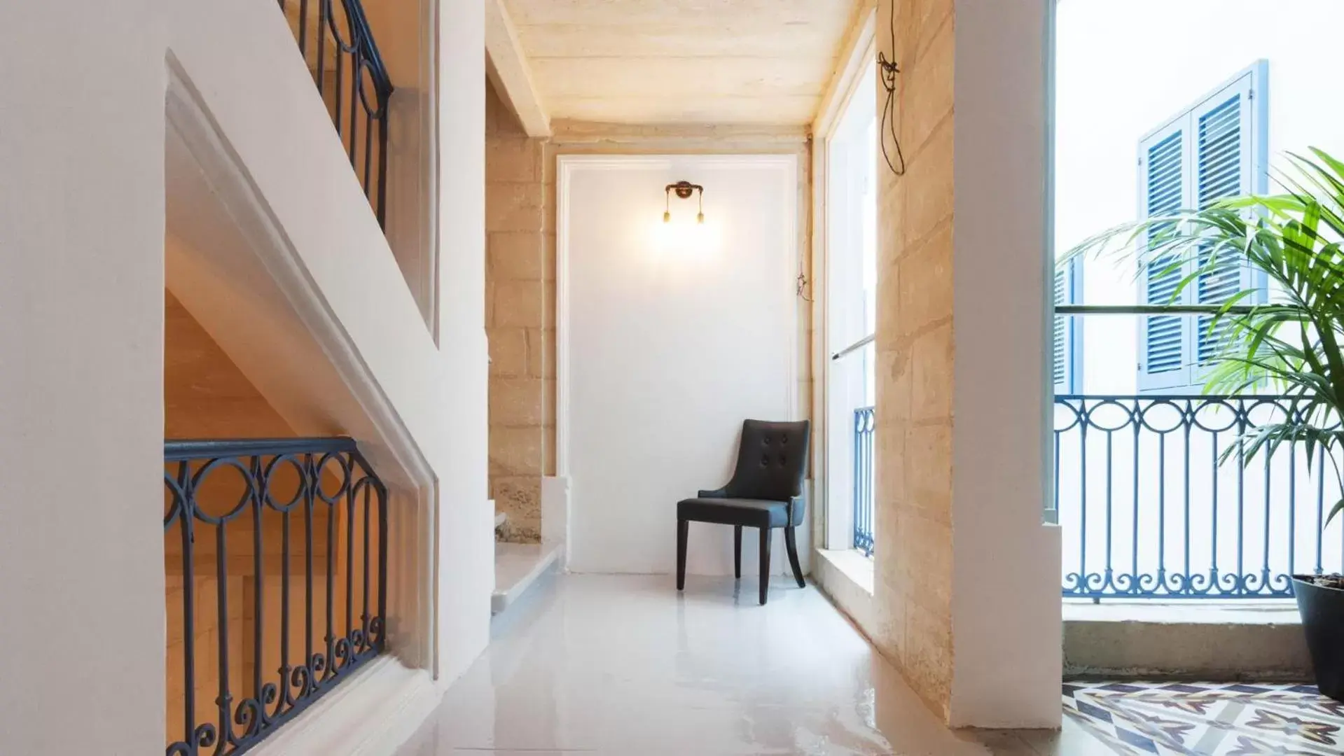 Property building in AX The Saint John Property building in AX The Saint John