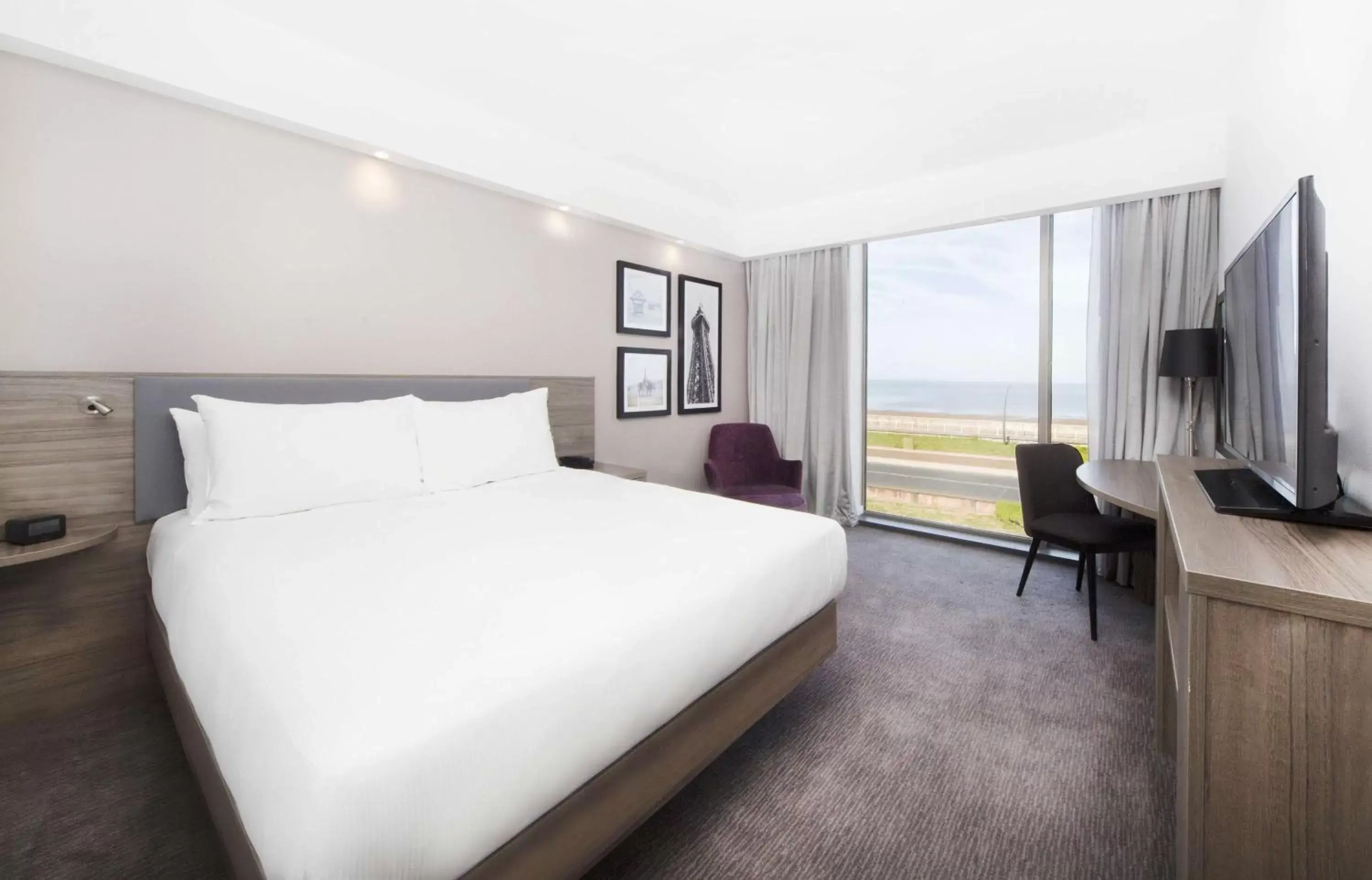 Bed in Hampton By Hilton Blackpool