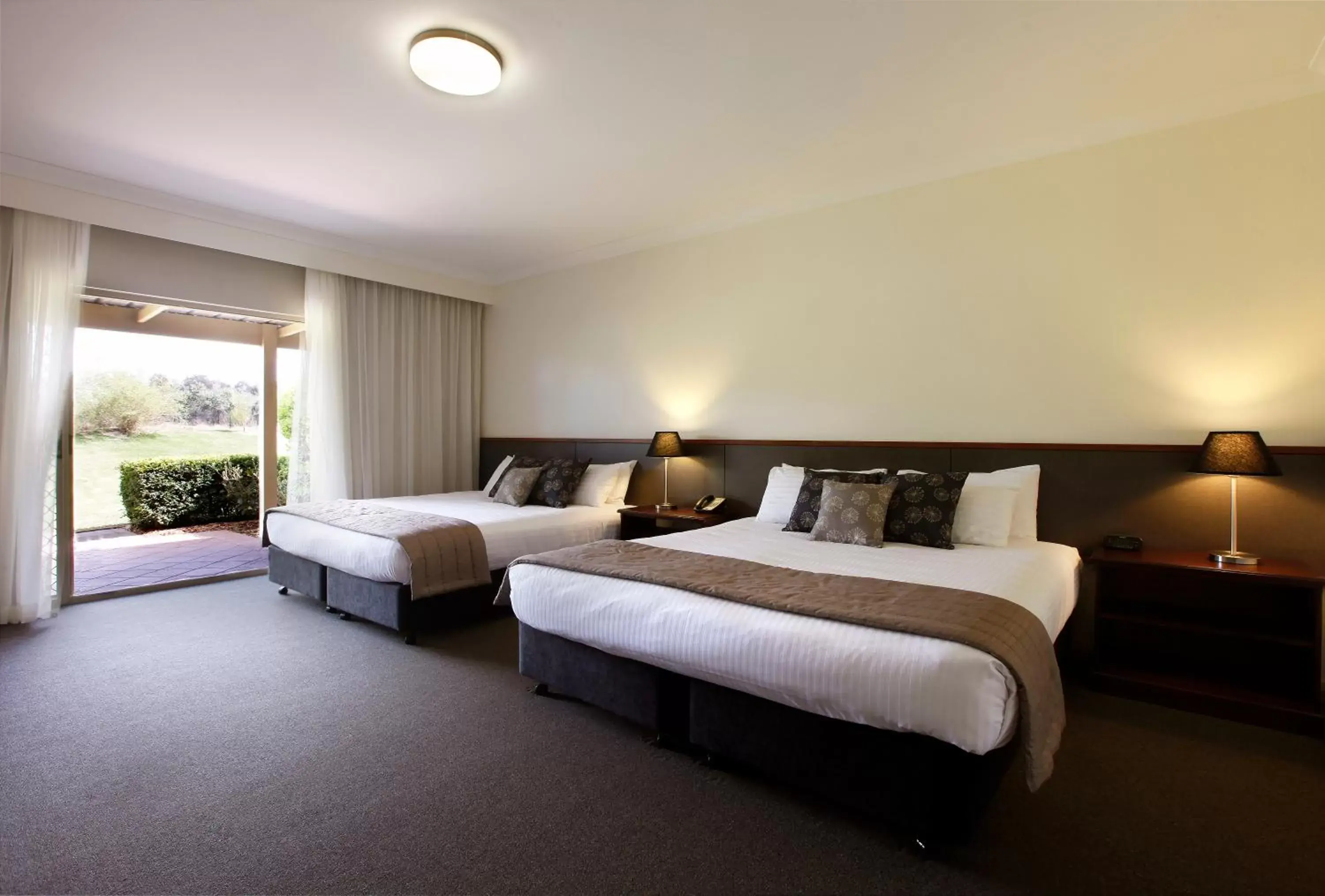 Bed in Harrigan's Hunter Valley