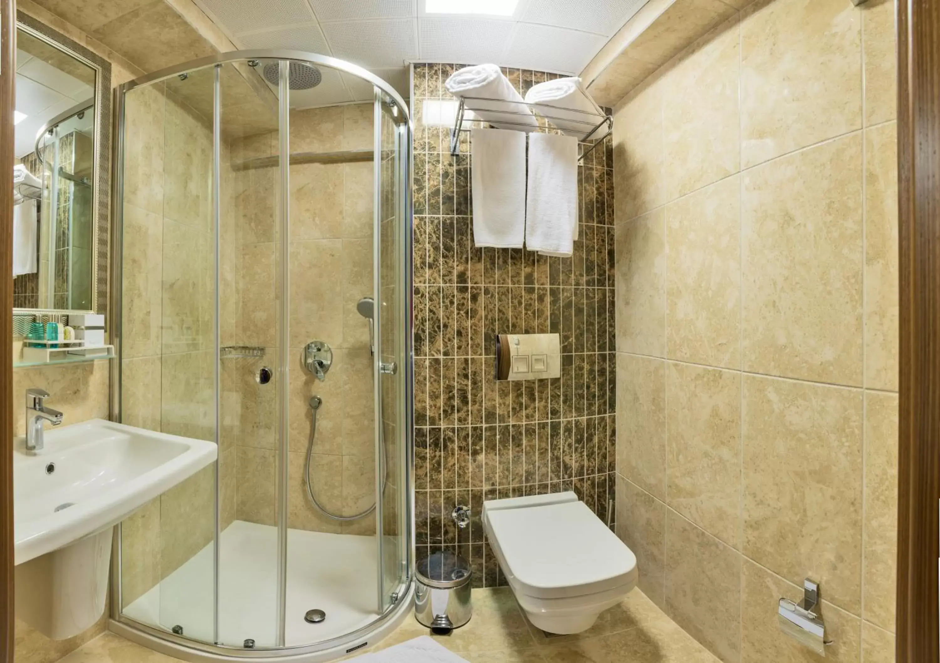 Bathroom in Antea Hotel Oldcity -Special Category