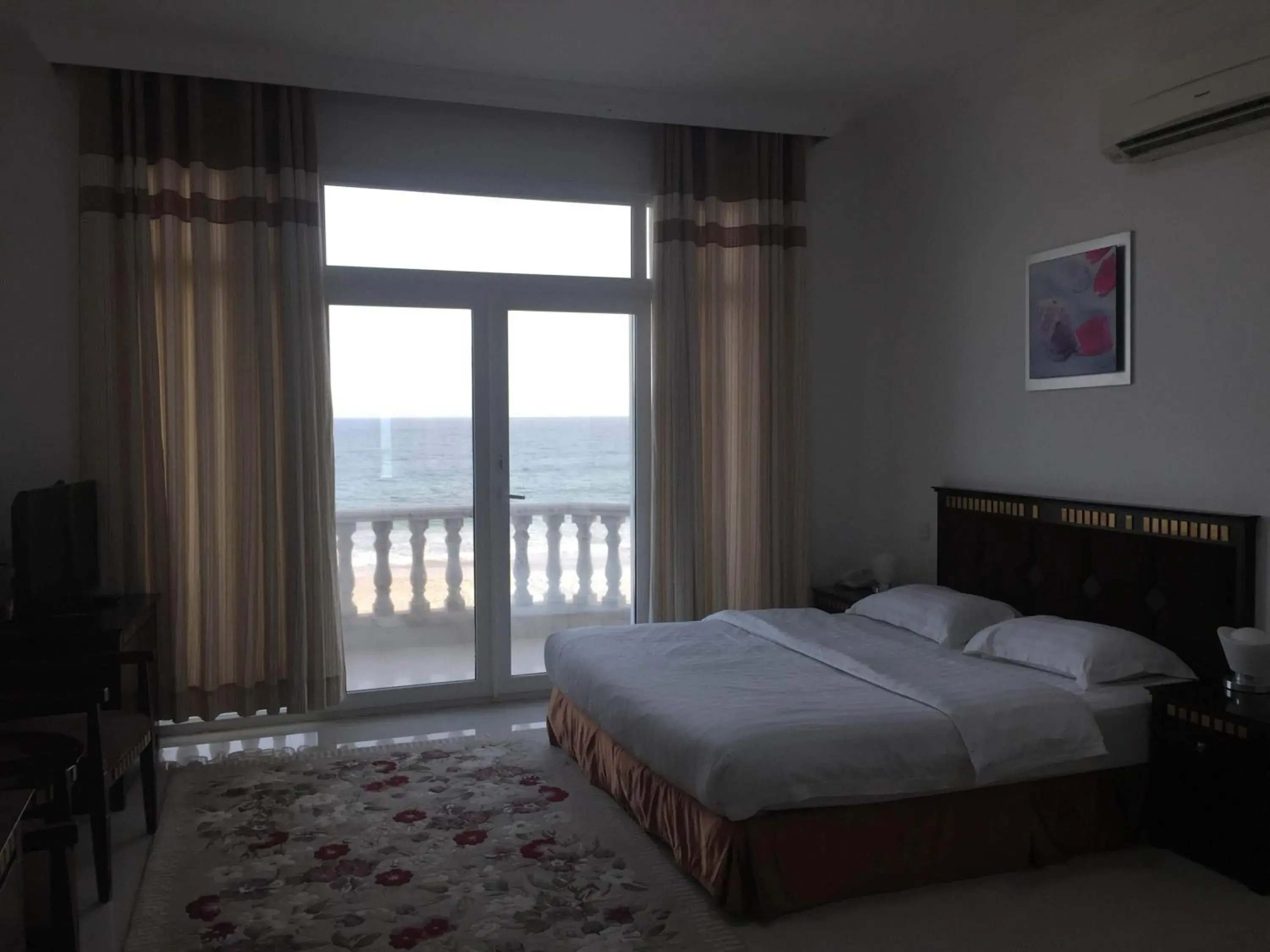 Day, Bed in Salalah Beach Resort Hotel