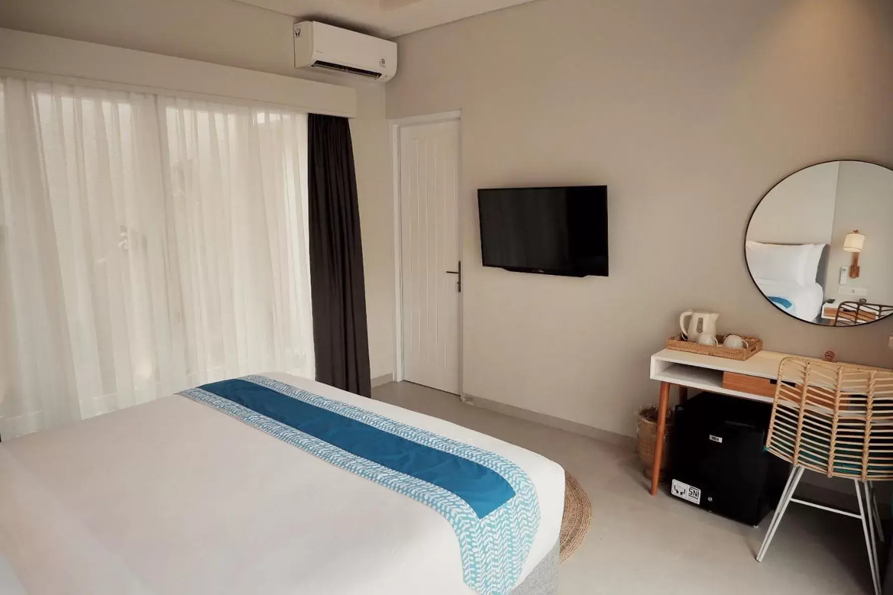 Bedroom, Bed in The Beach House Resort
