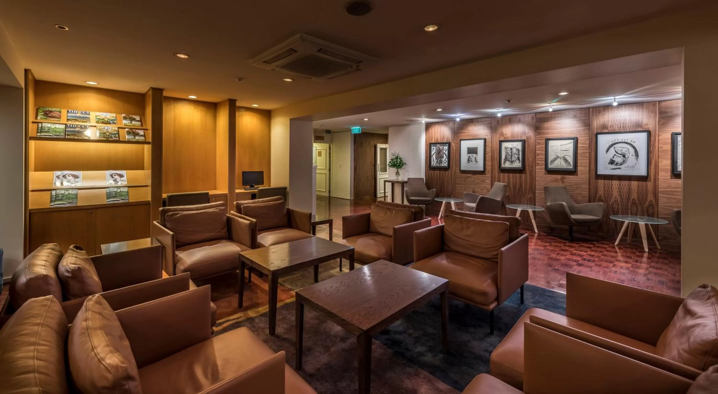 Lobby or reception in The George