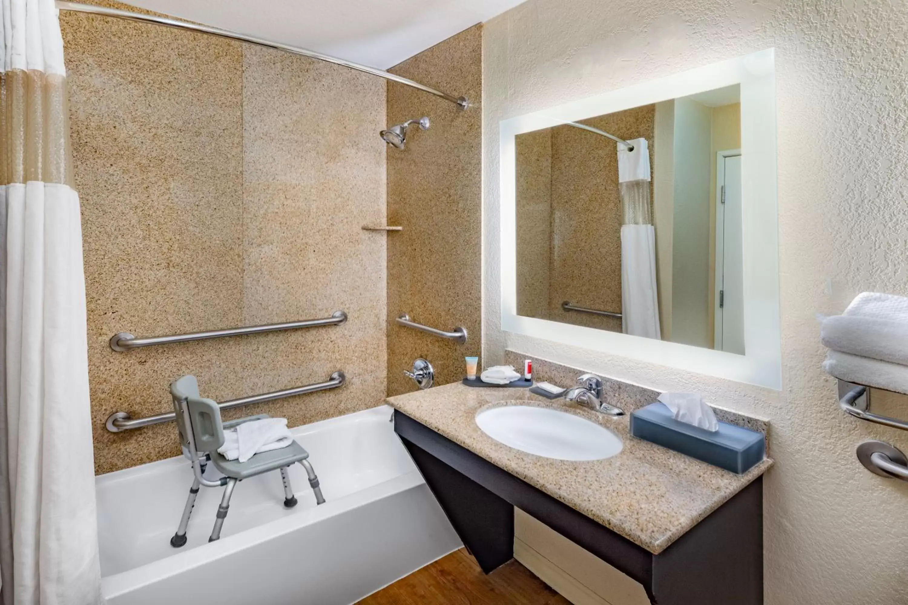 Bathroom in La Quinta by Wyndham Garland Harbor Point